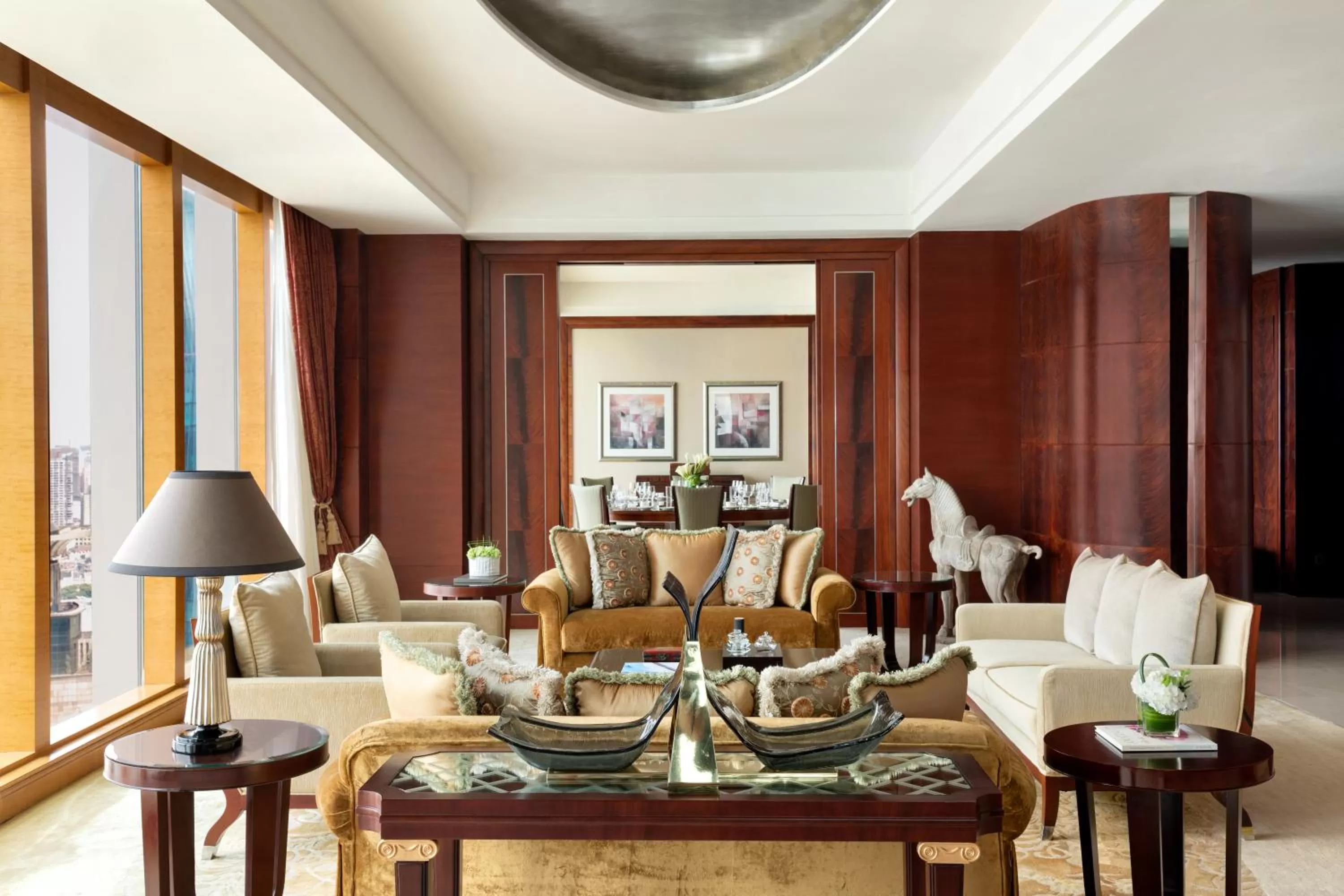 Living room in Pudong Shangri-La, Shanghai