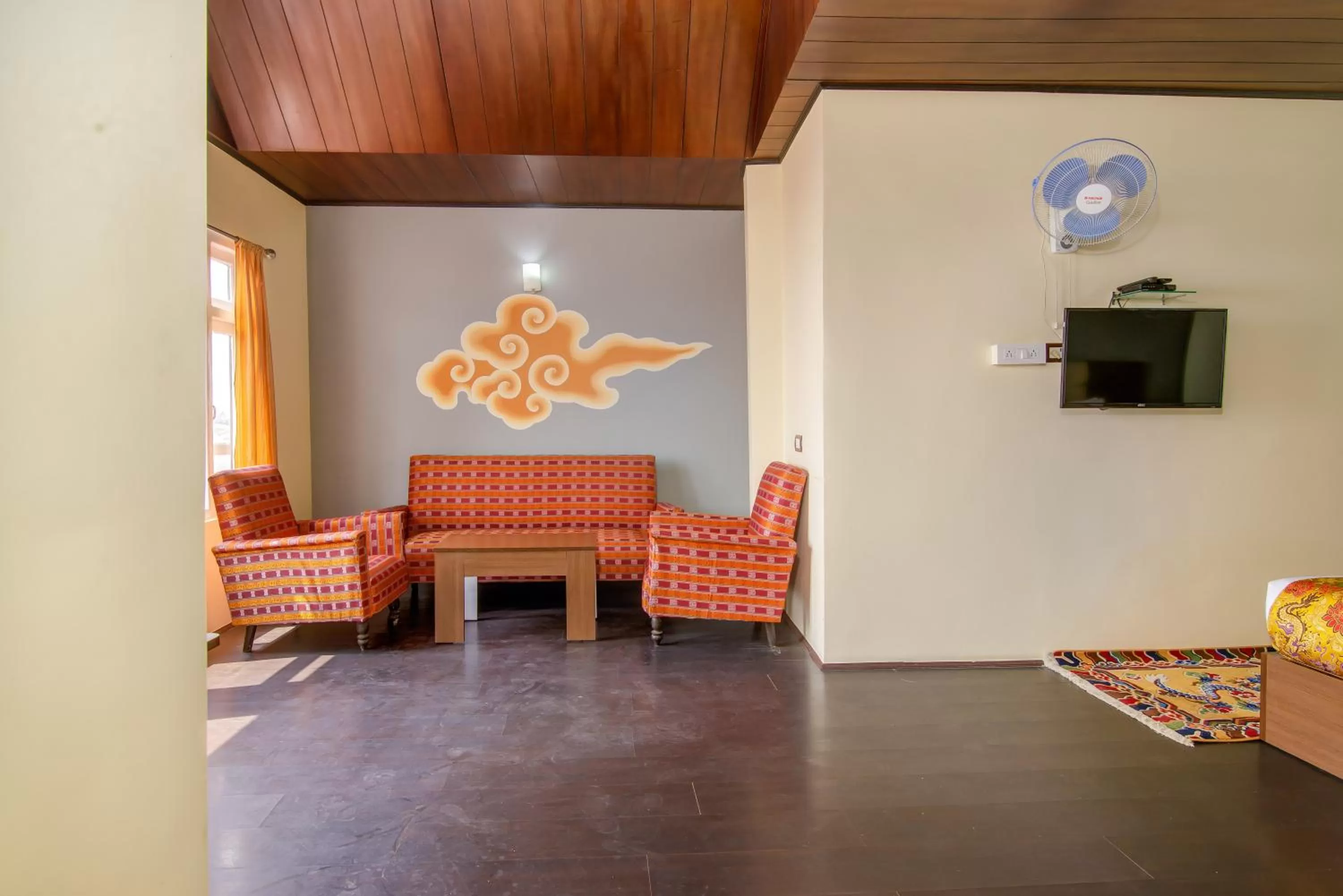 Living room in Muscatel Grand Silkroute - 300 Mts from MG Marg