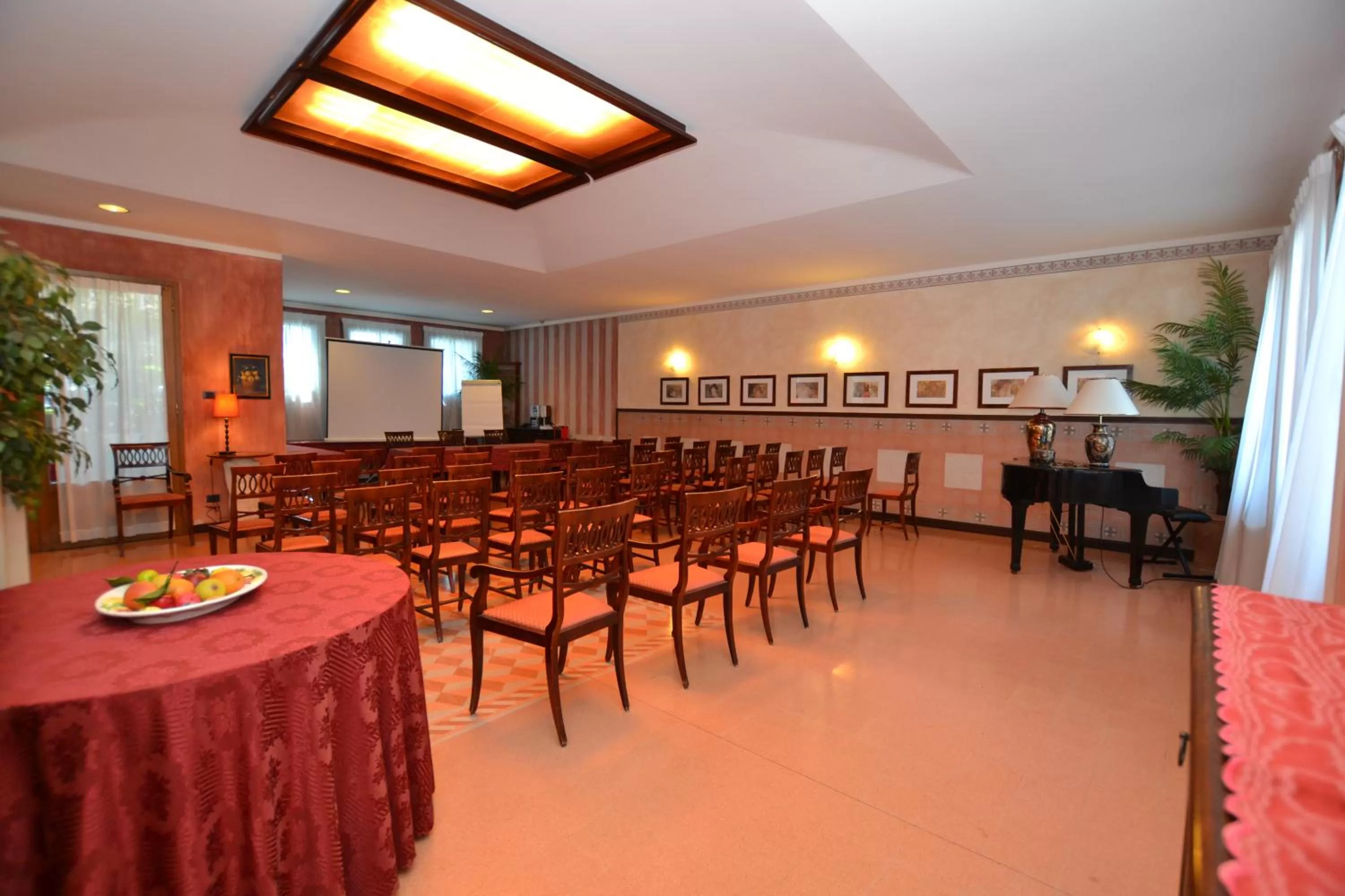 Meeting/conference room in Hotel Enrichetta