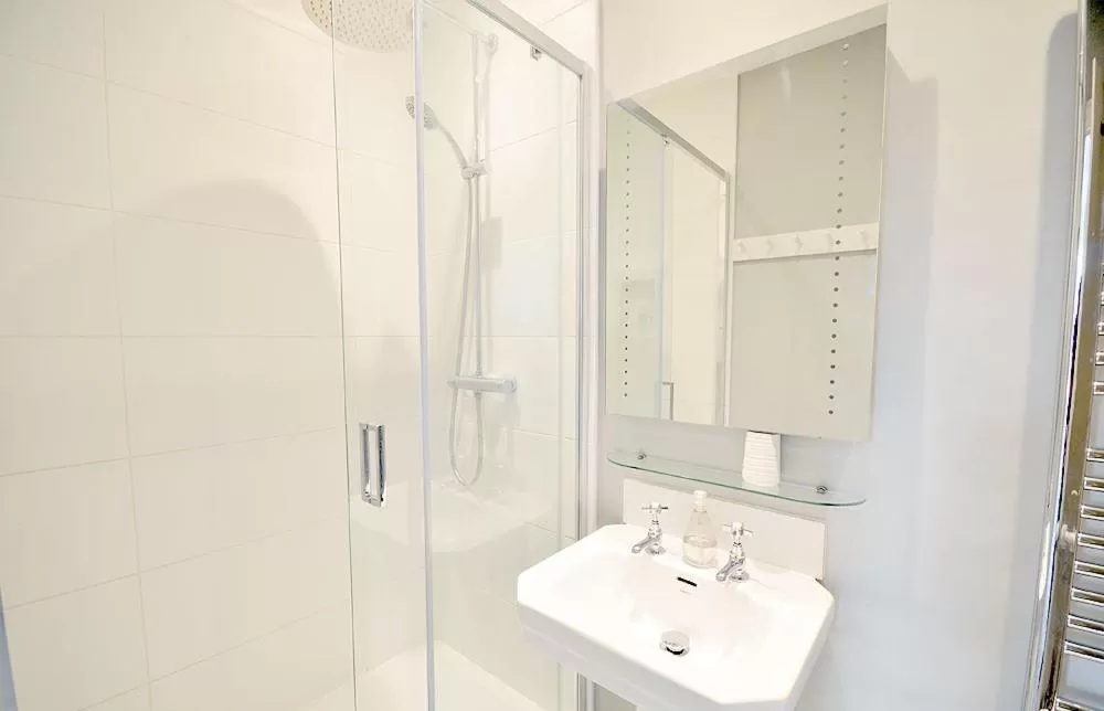 Bathroom in Poplars Farm