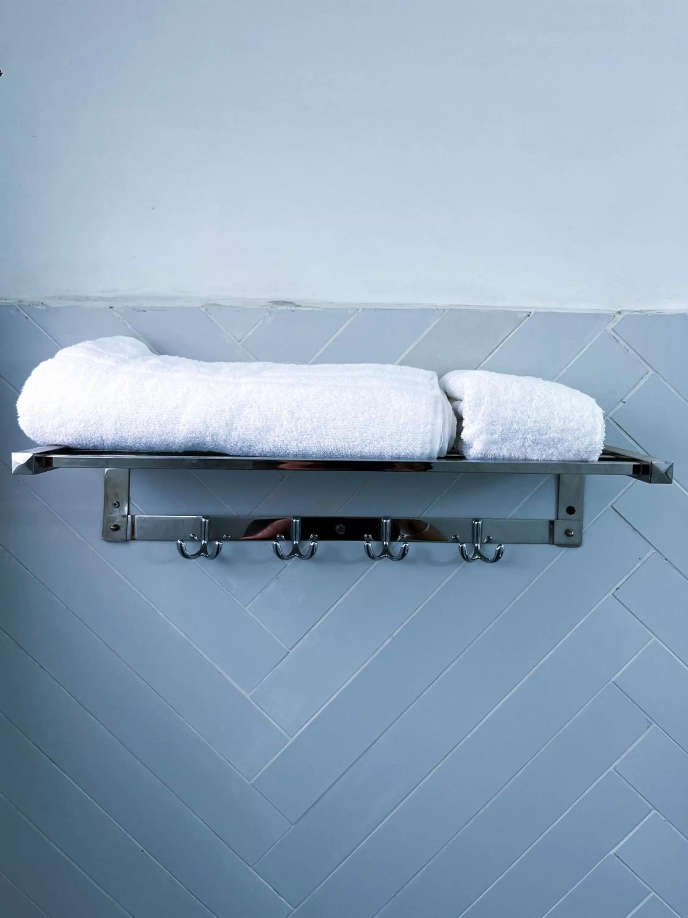 Bathroom in Seclude Kasauli, Himachal Pradesh