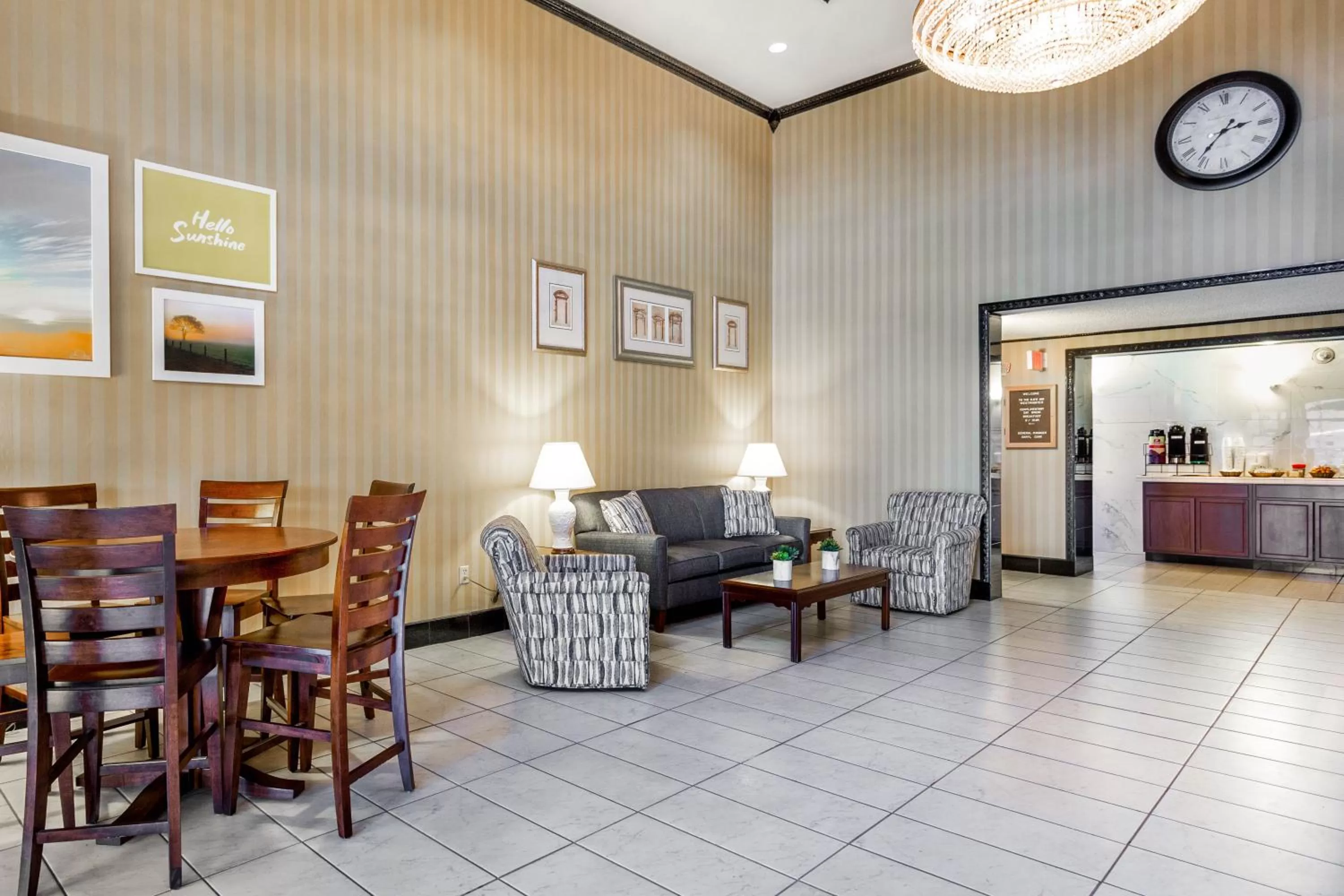 Lobby or reception in Days Inn by Wyndham Westminster