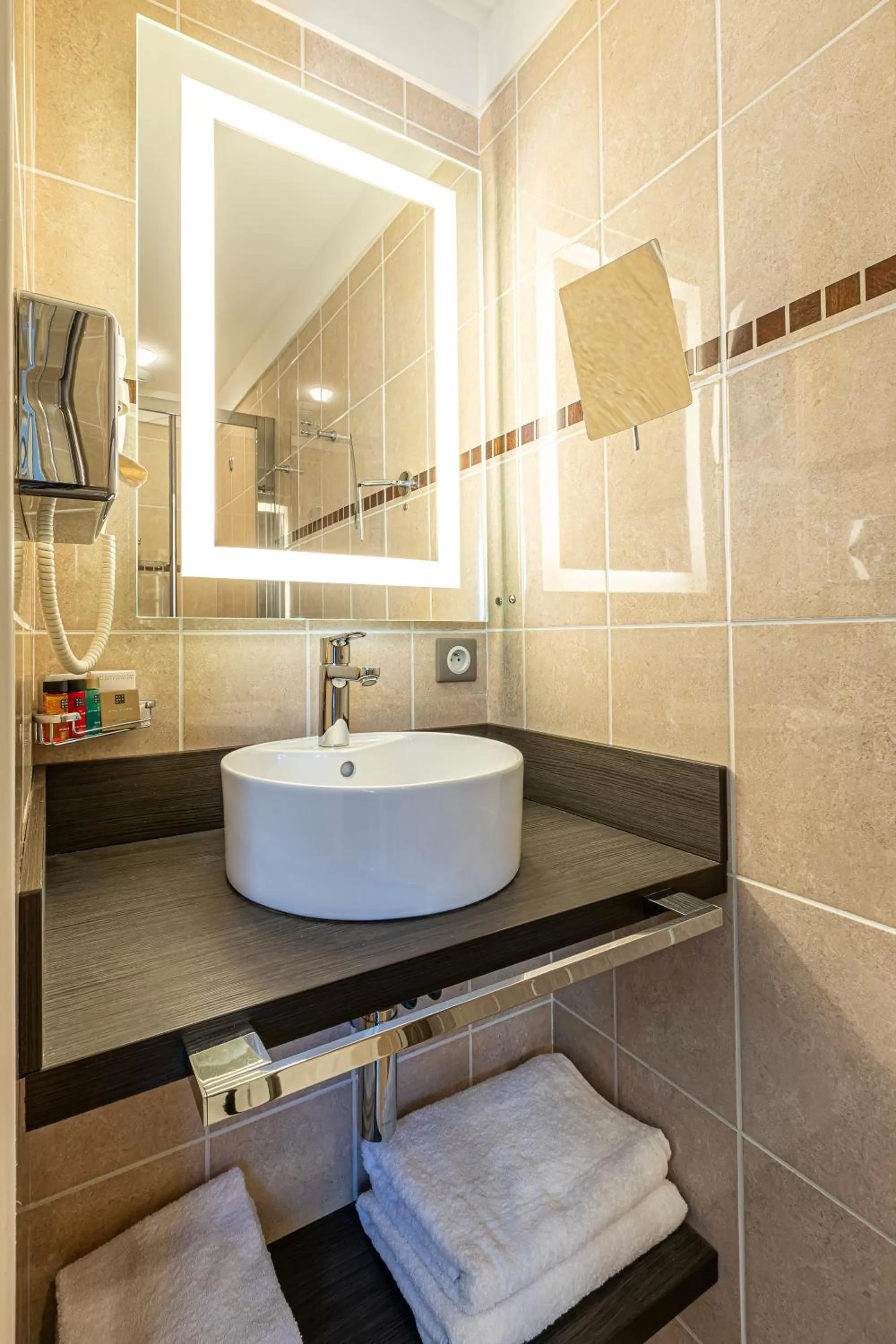 Bathroom in Hotel Des Dunes