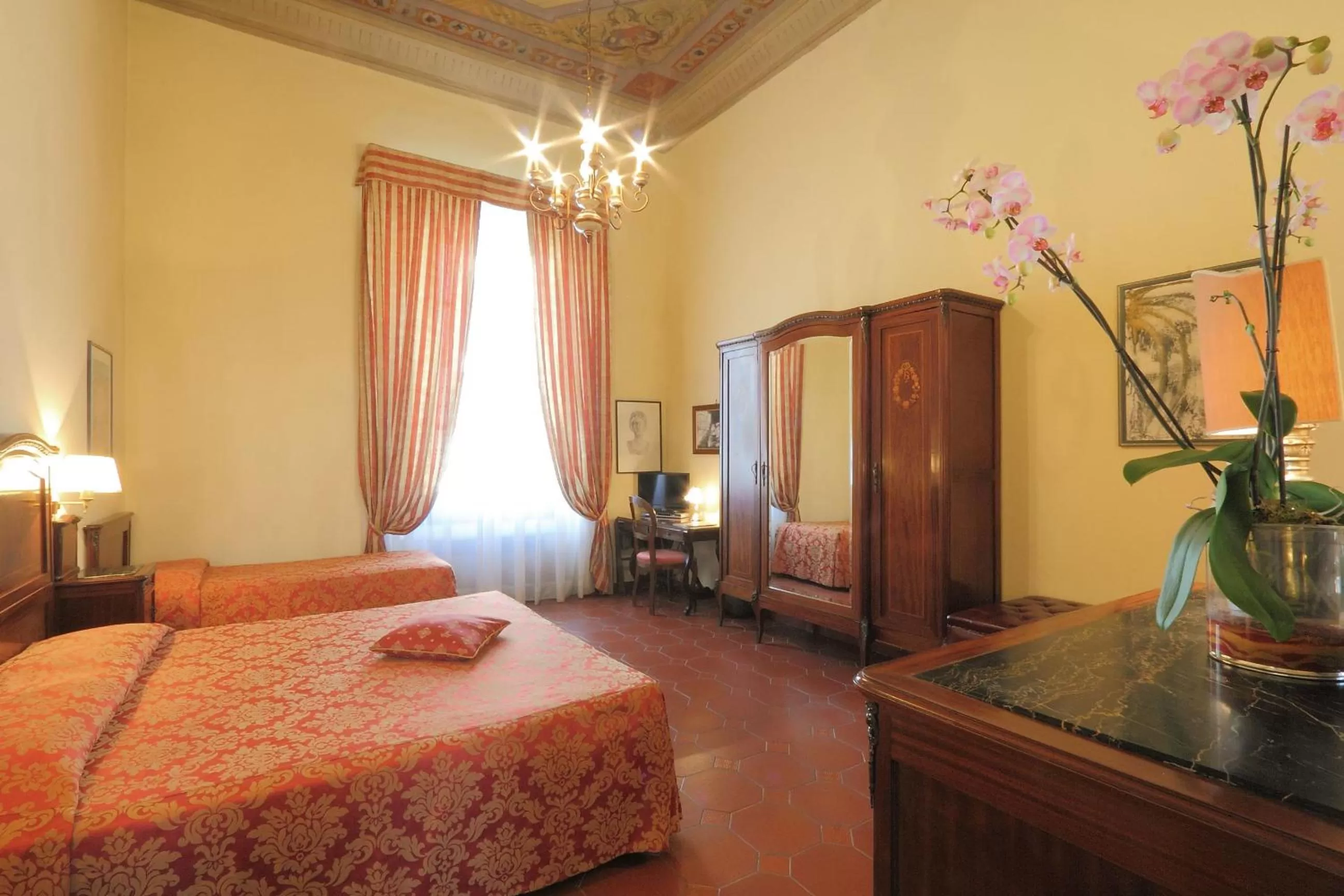 Photo of the whole room, Bed in Hotel Villa Liana