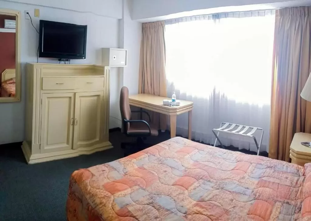 Staff, Bed in Hotel María Teresa