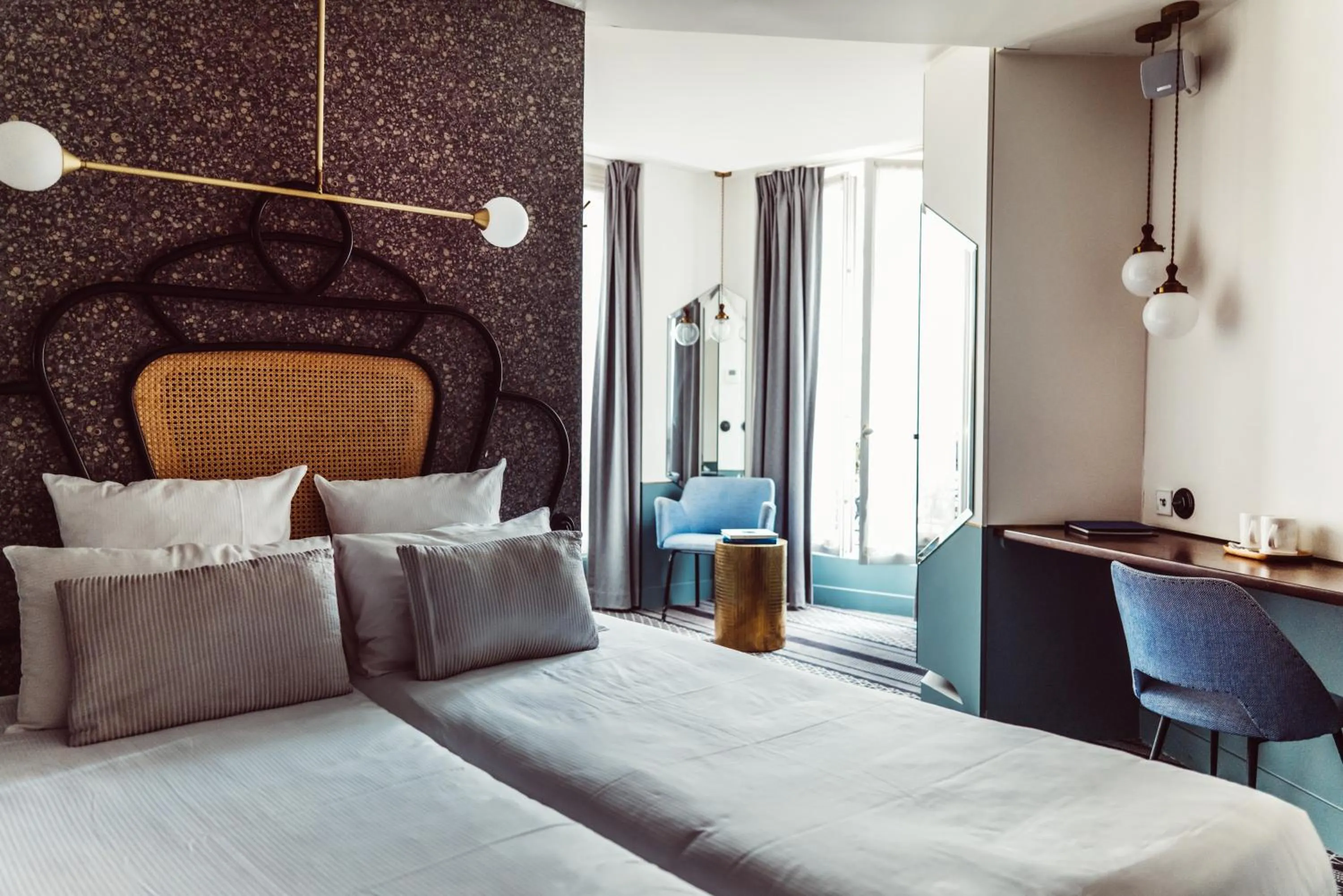 Bed in Hotel Panache