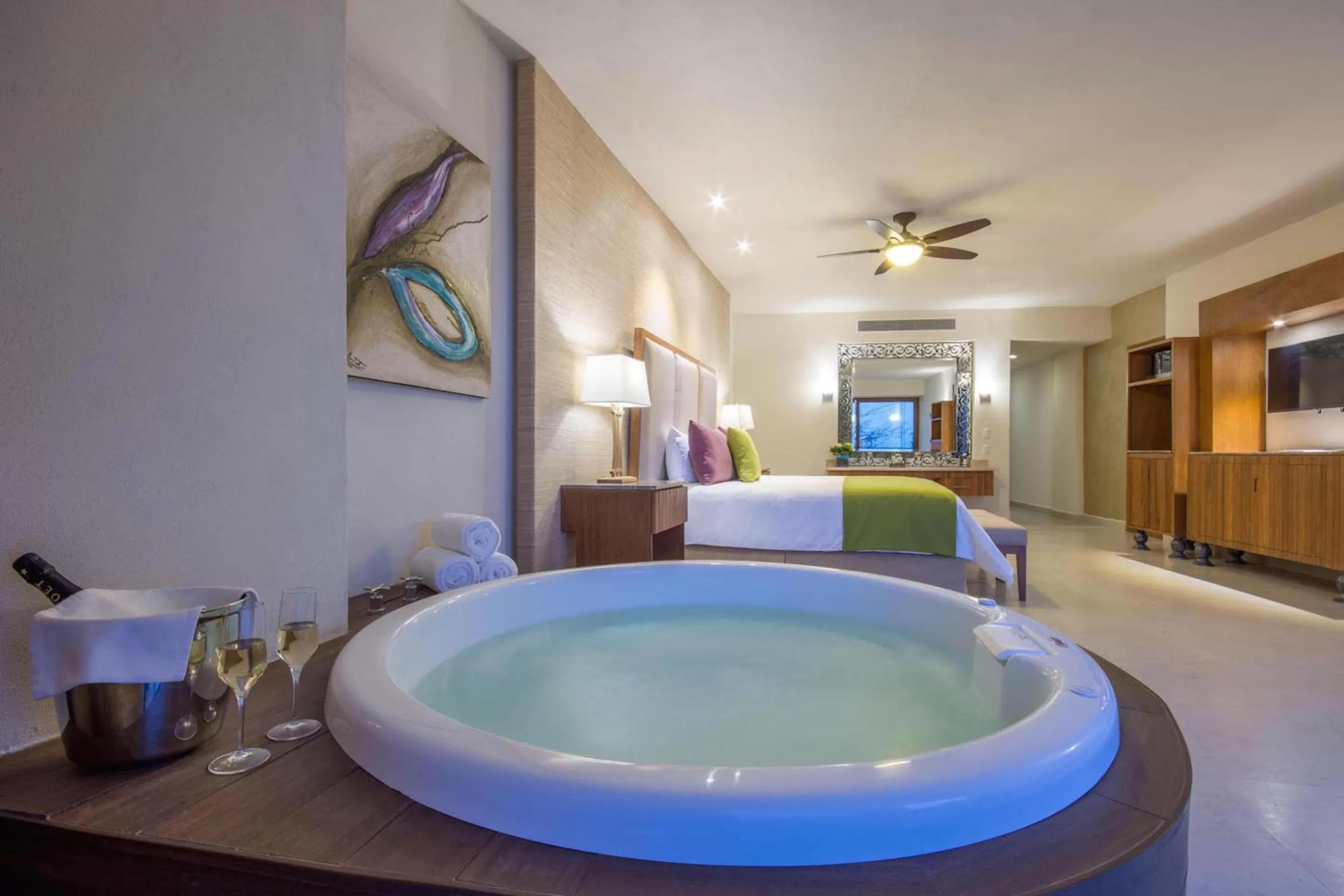 Hot Tub in Almar Resort Luxury LGBT Experience by Mantamar Beach Club