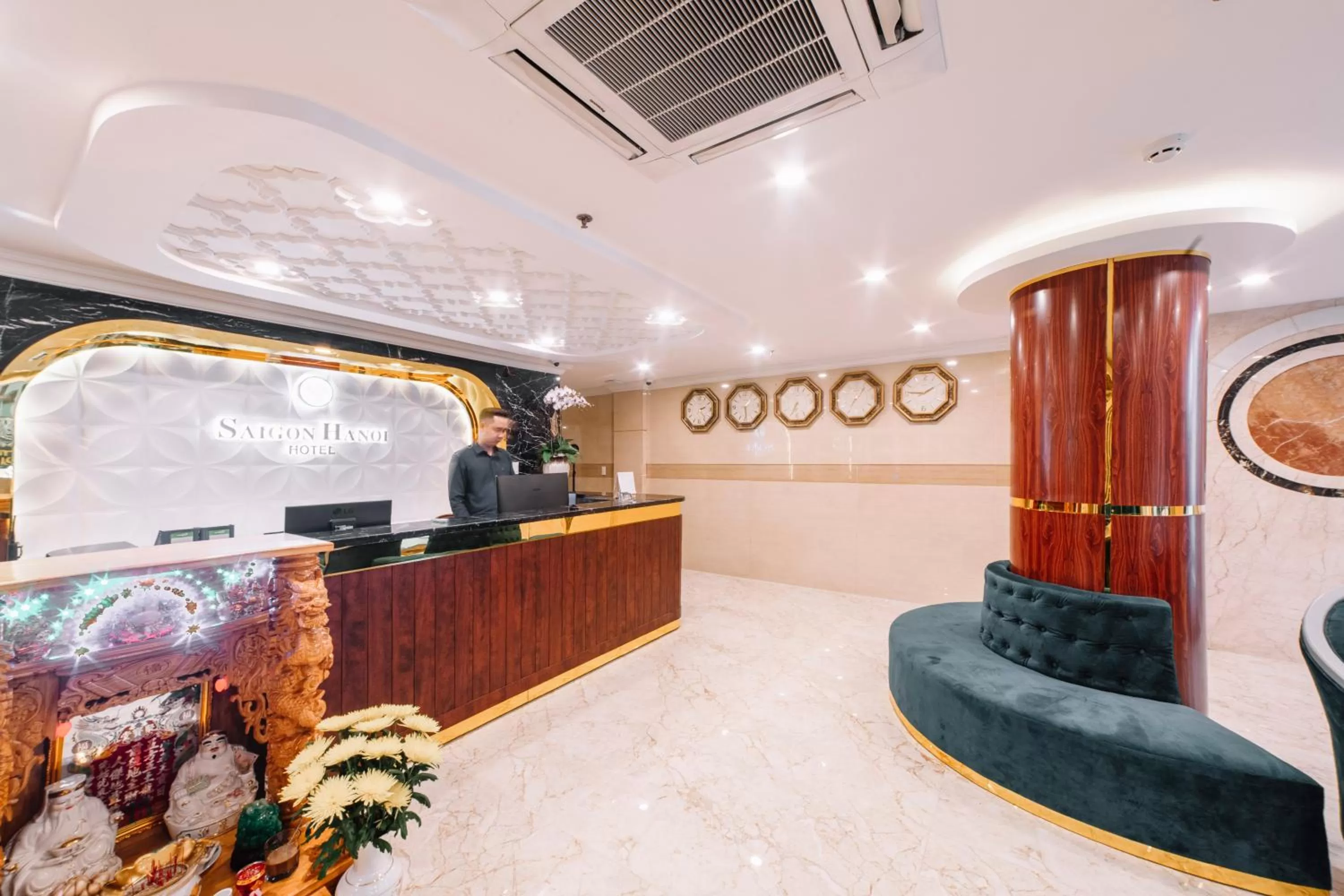 Property building in Saigon Hanoi Central Hotel