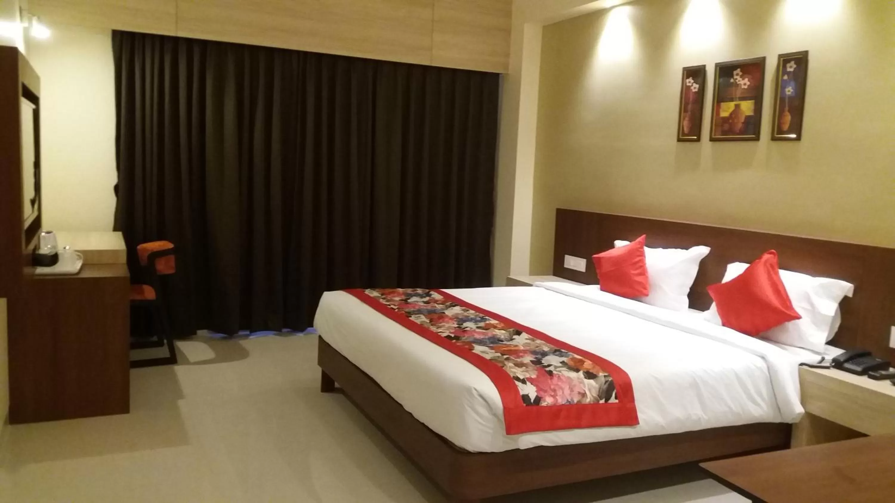 Photo of the whole room in Hotel Malisca