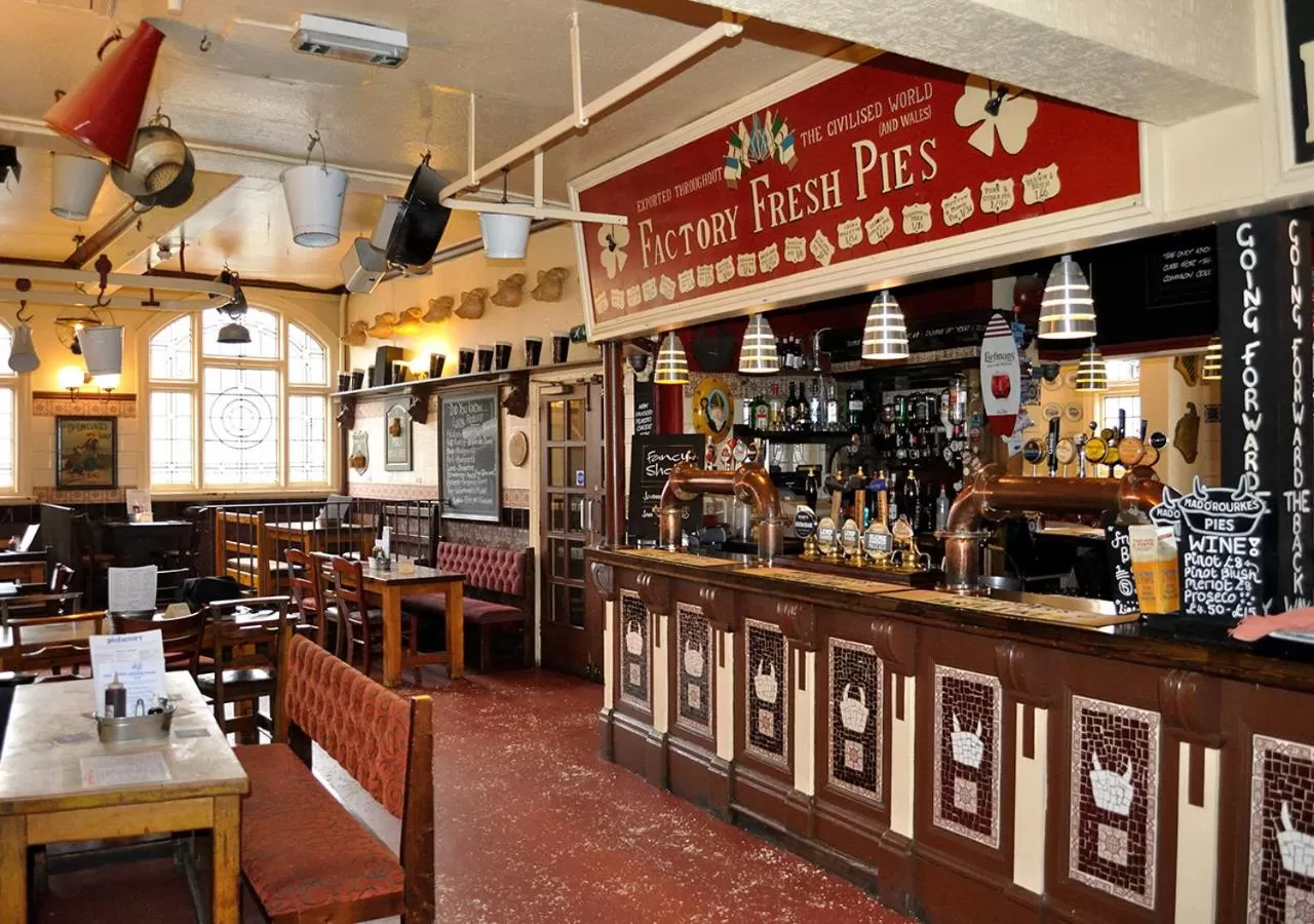 Lounge/Bar in Mad O'Rourkes Pie Factory