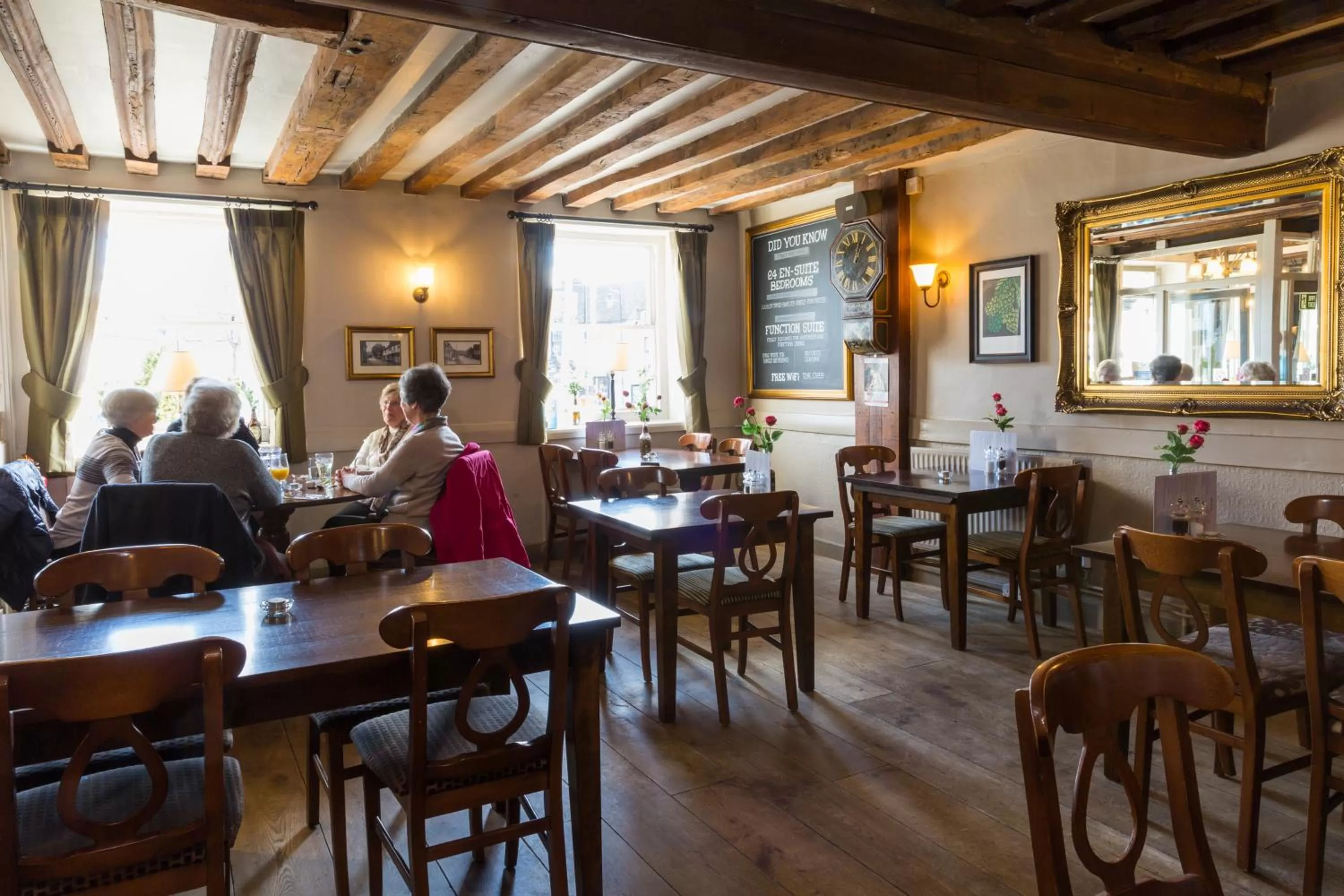 Restaurant/places to eat in The Dog & Bear Hotel