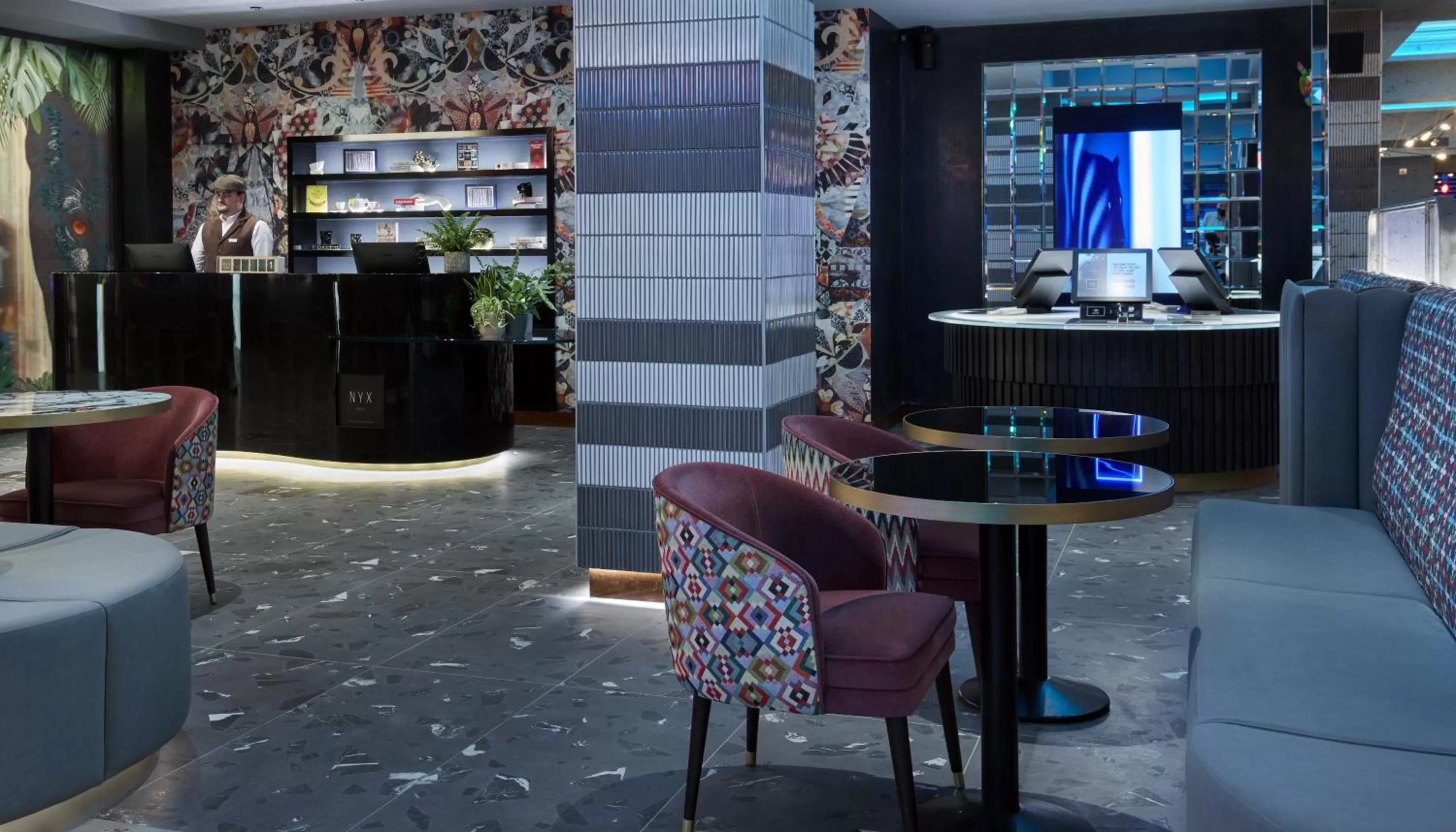 Lobby or reception in NYX Hotel London Holborn by Leonardo Hotels