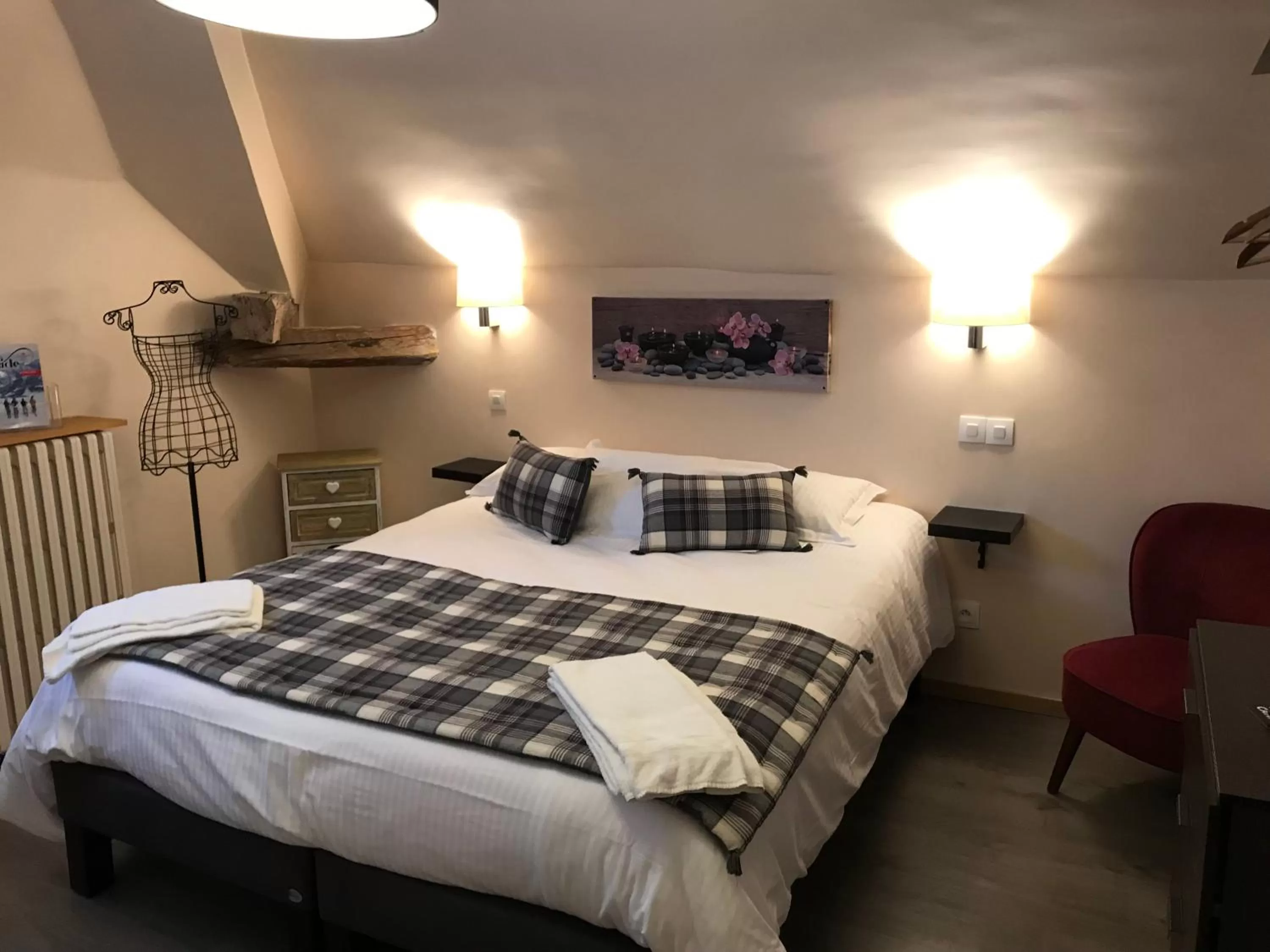 Bed in Auberge de la Paix