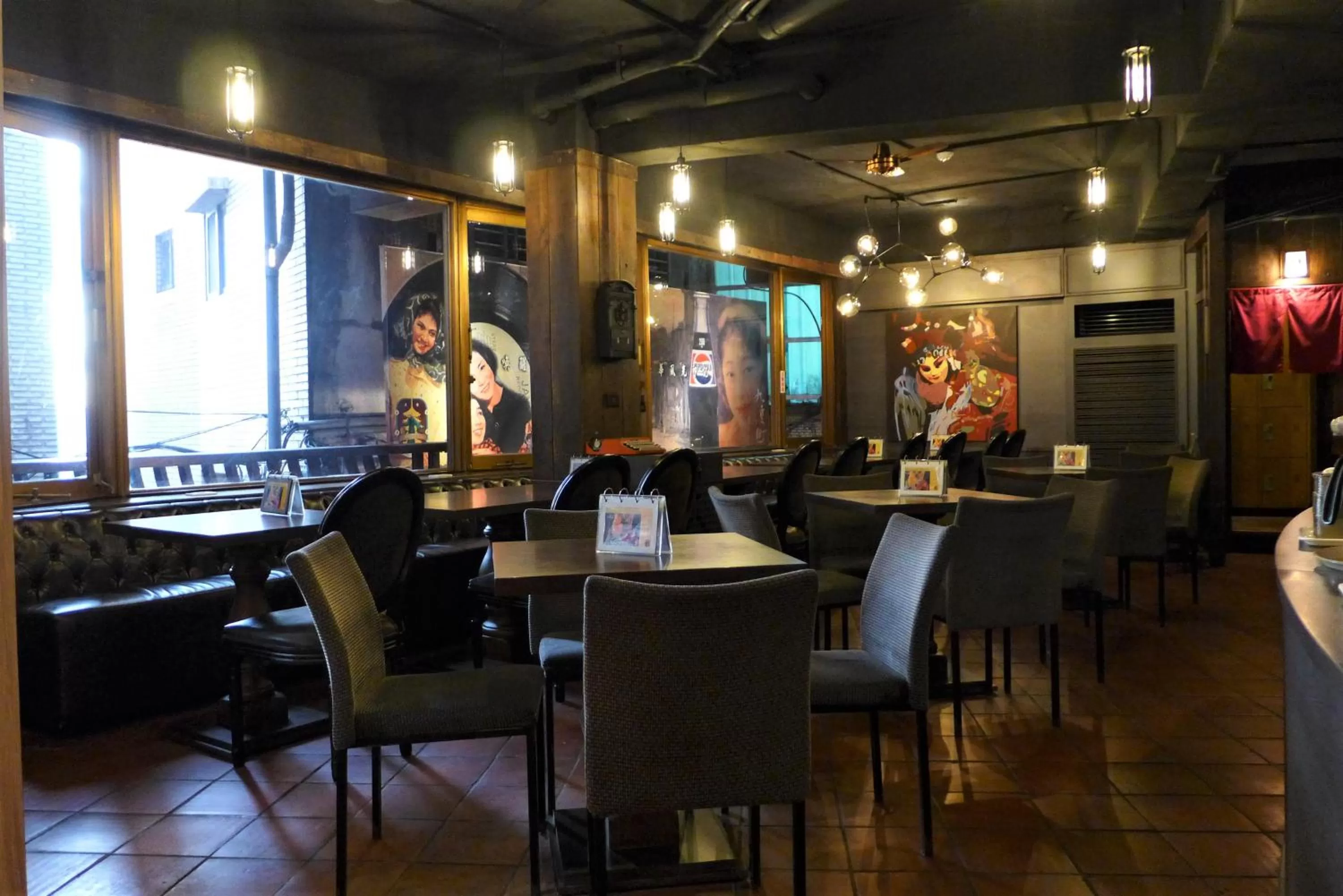 Restaurant/places to eat in Chiu Chunt Dint B&B