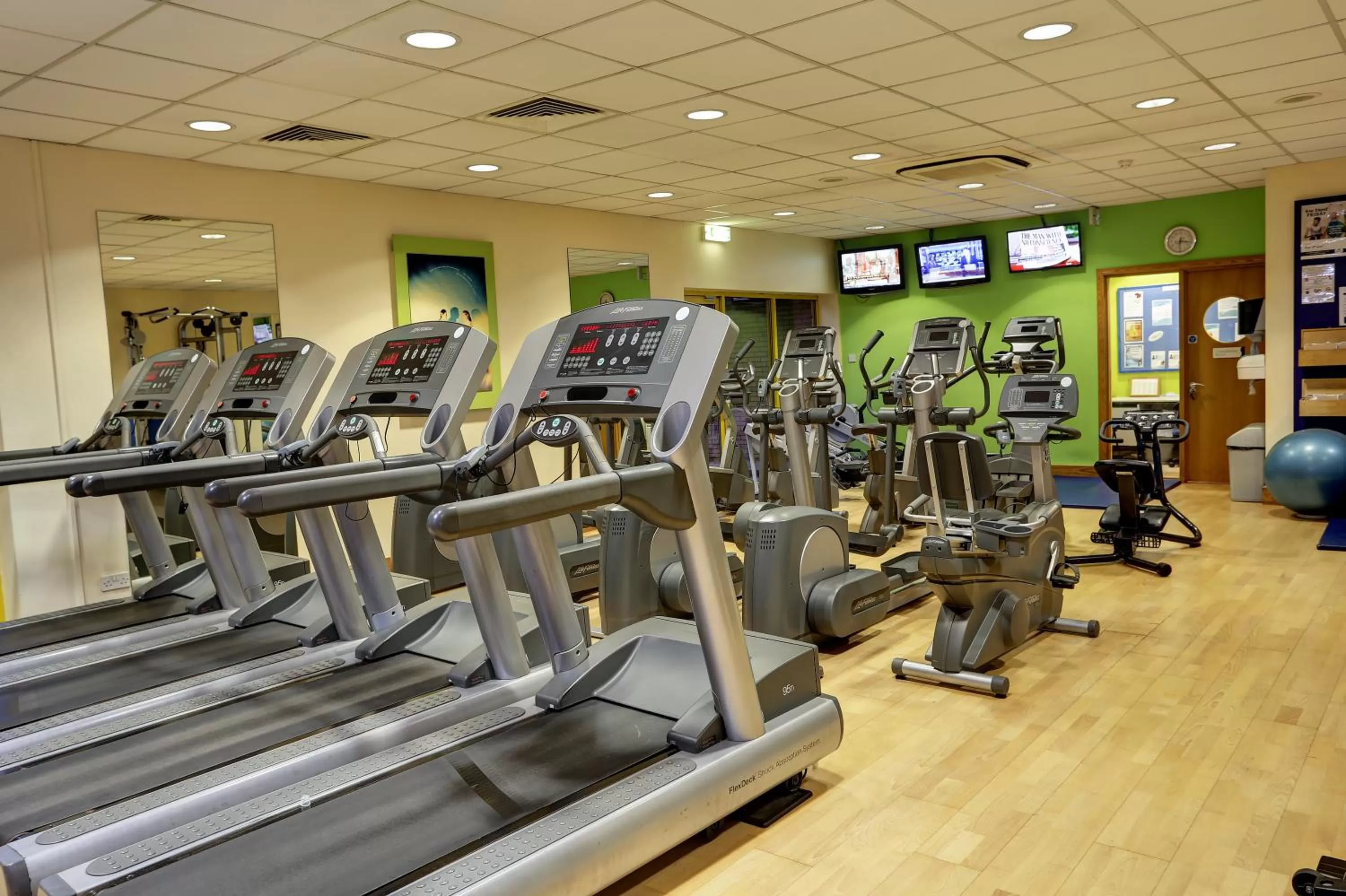 Fitness centre/facilities in Holiday Inn Southampton Eastleigh by IHG