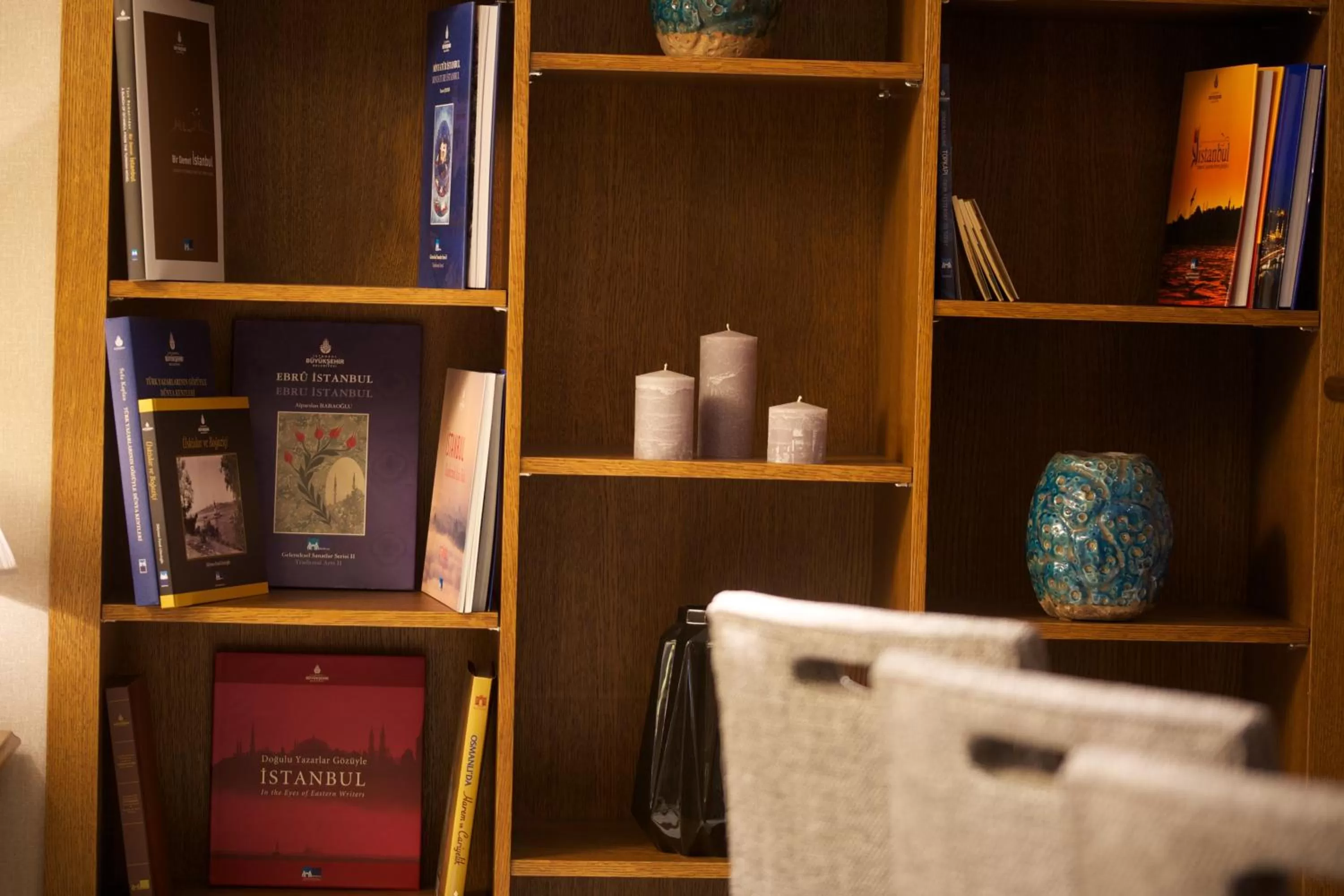Library in Adelmar Hotel Istanbul Sisli