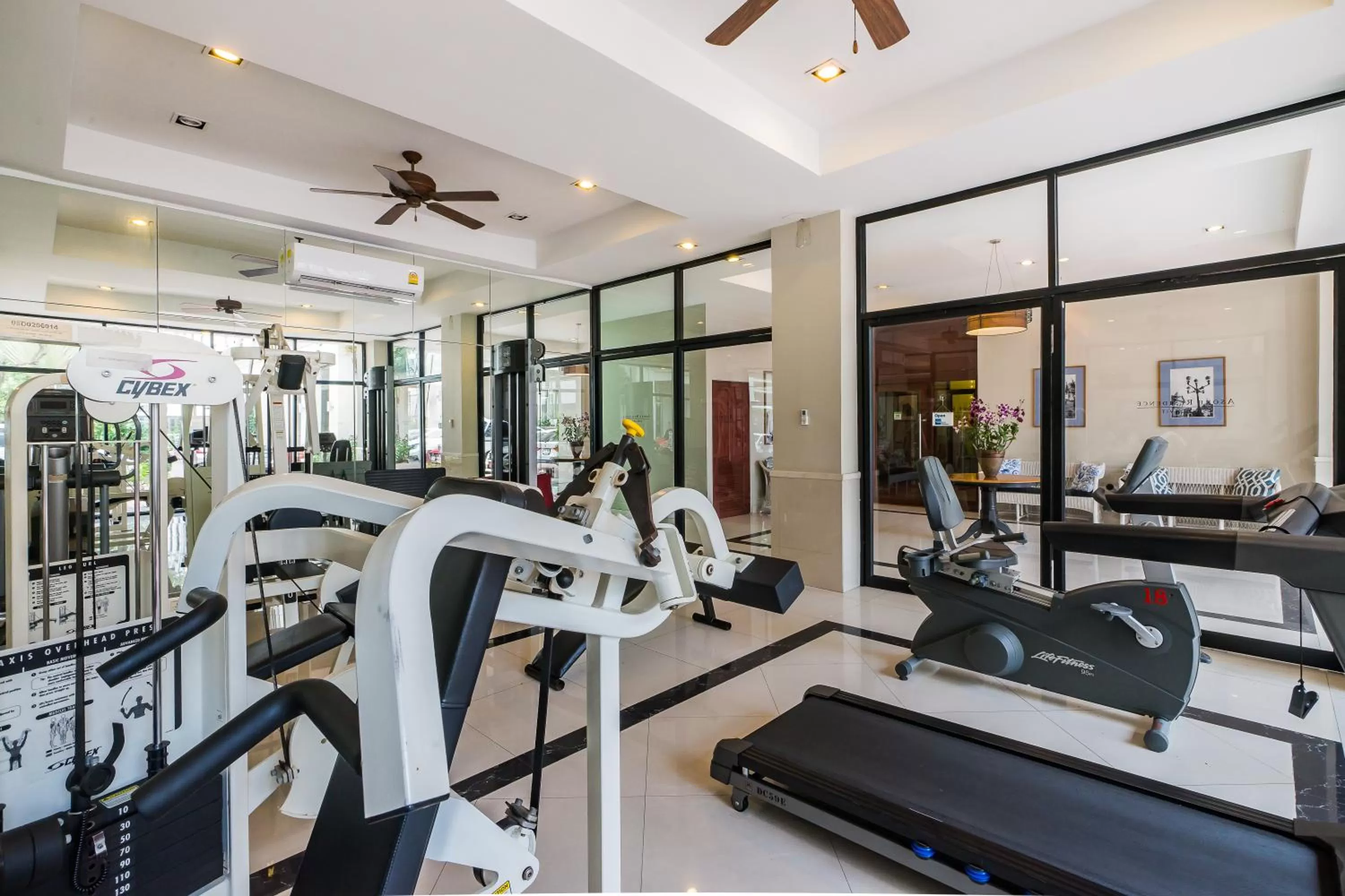 Fitness centre/facilities in Asoke Residence Sukhumvit by UHG
