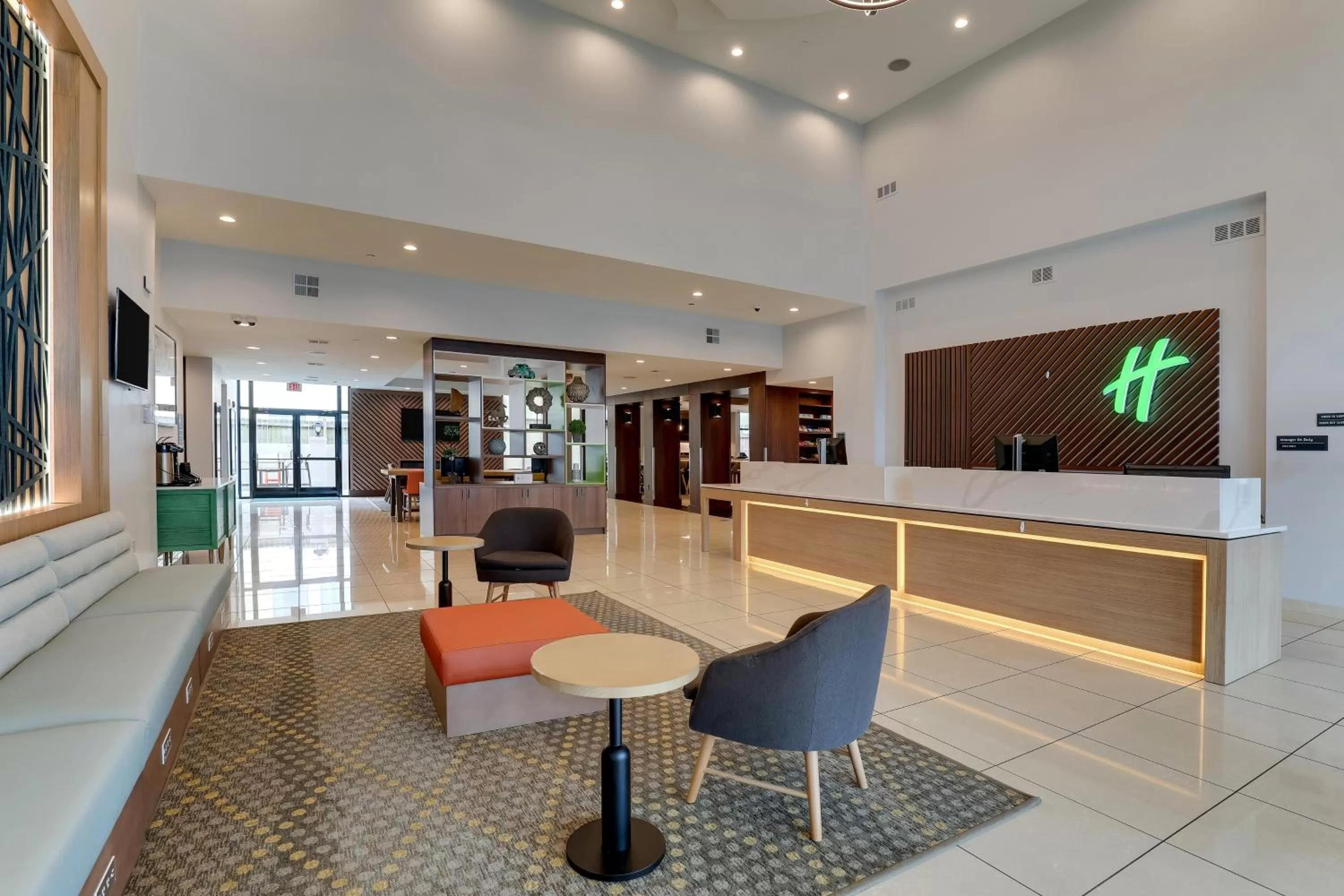 Property building in Holiday Inn Mobile Airport by IHG