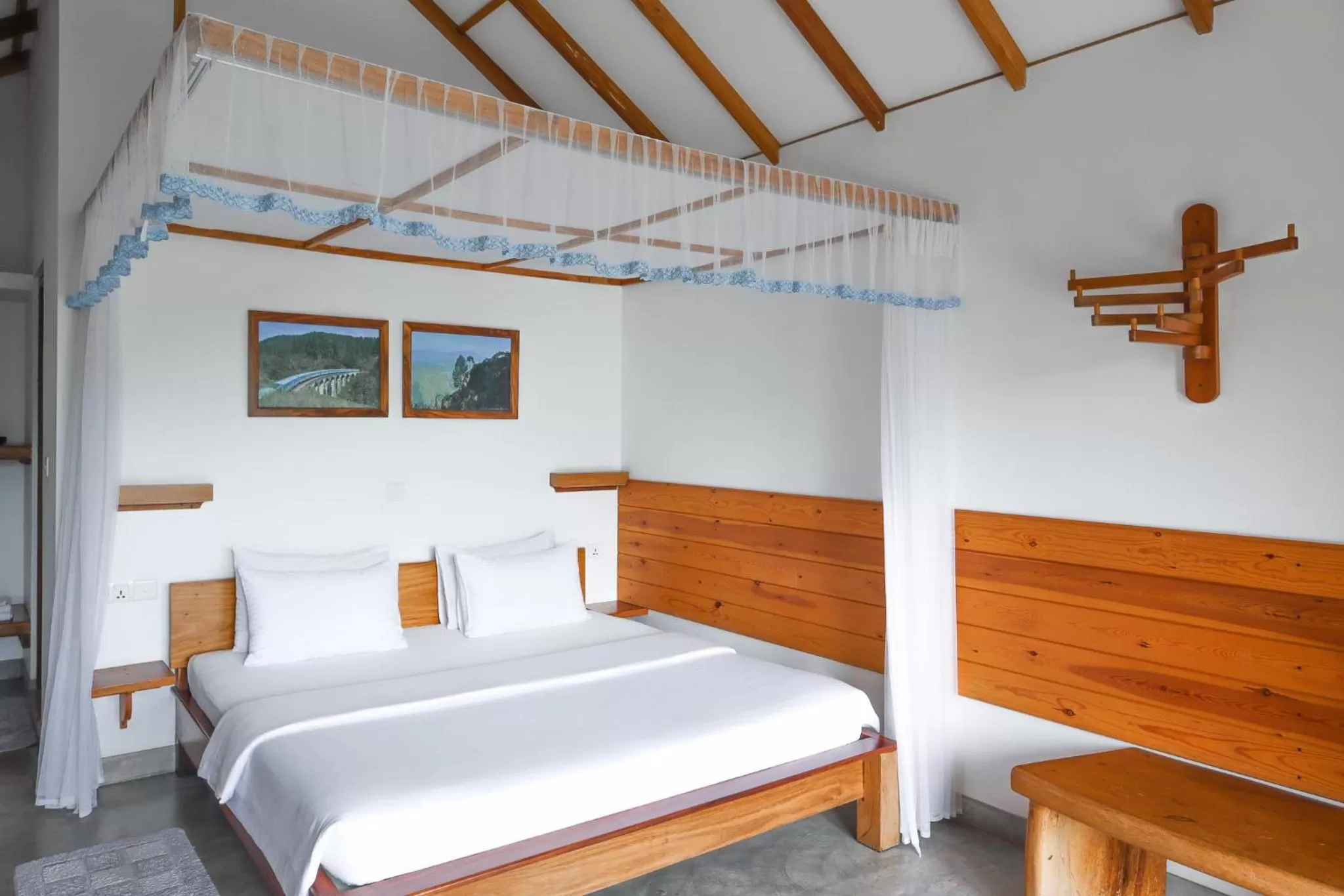 Bedroom, Bed in The One Ella