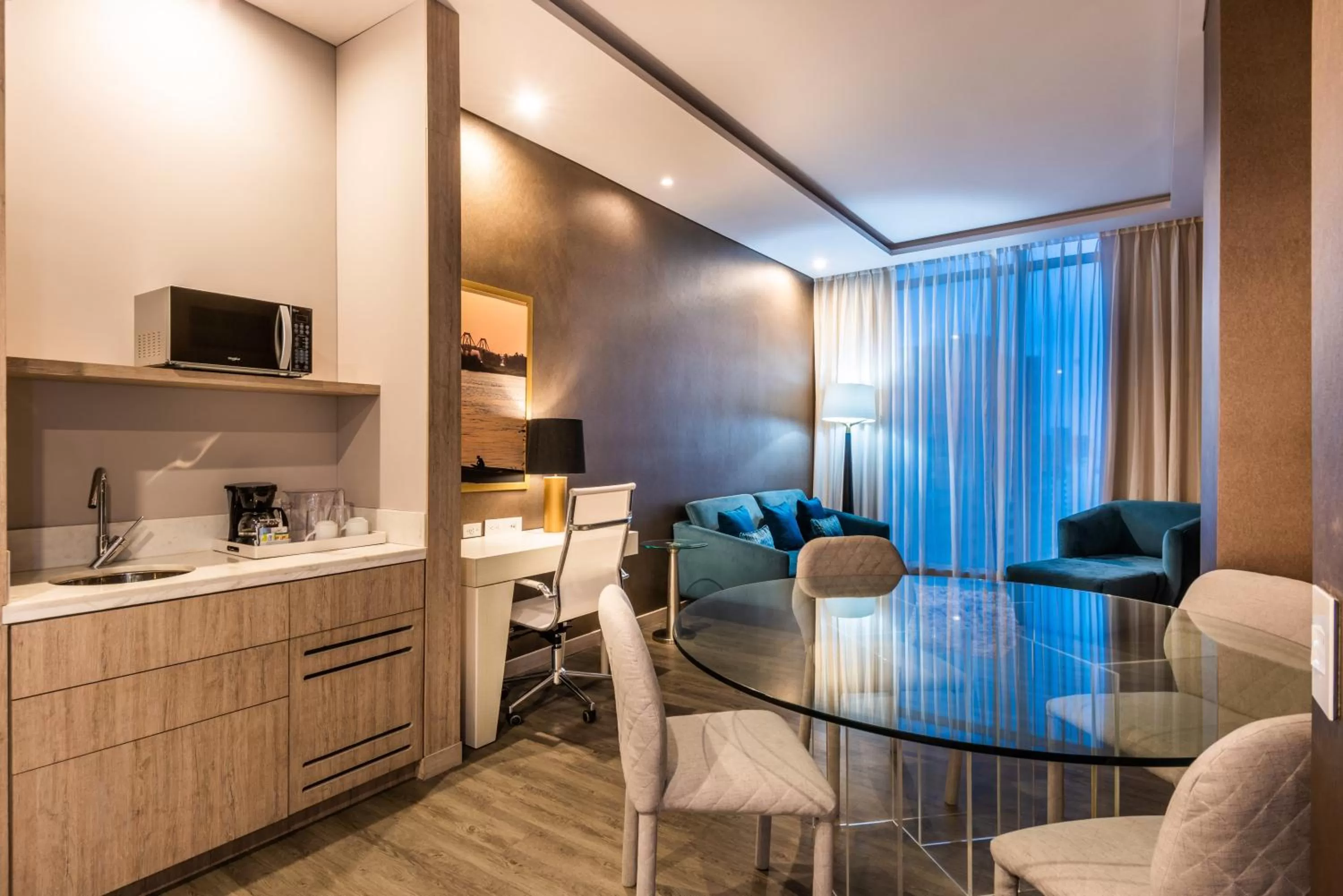 Photo of the whole room in Crowne Plaza Barranquilla by IHG