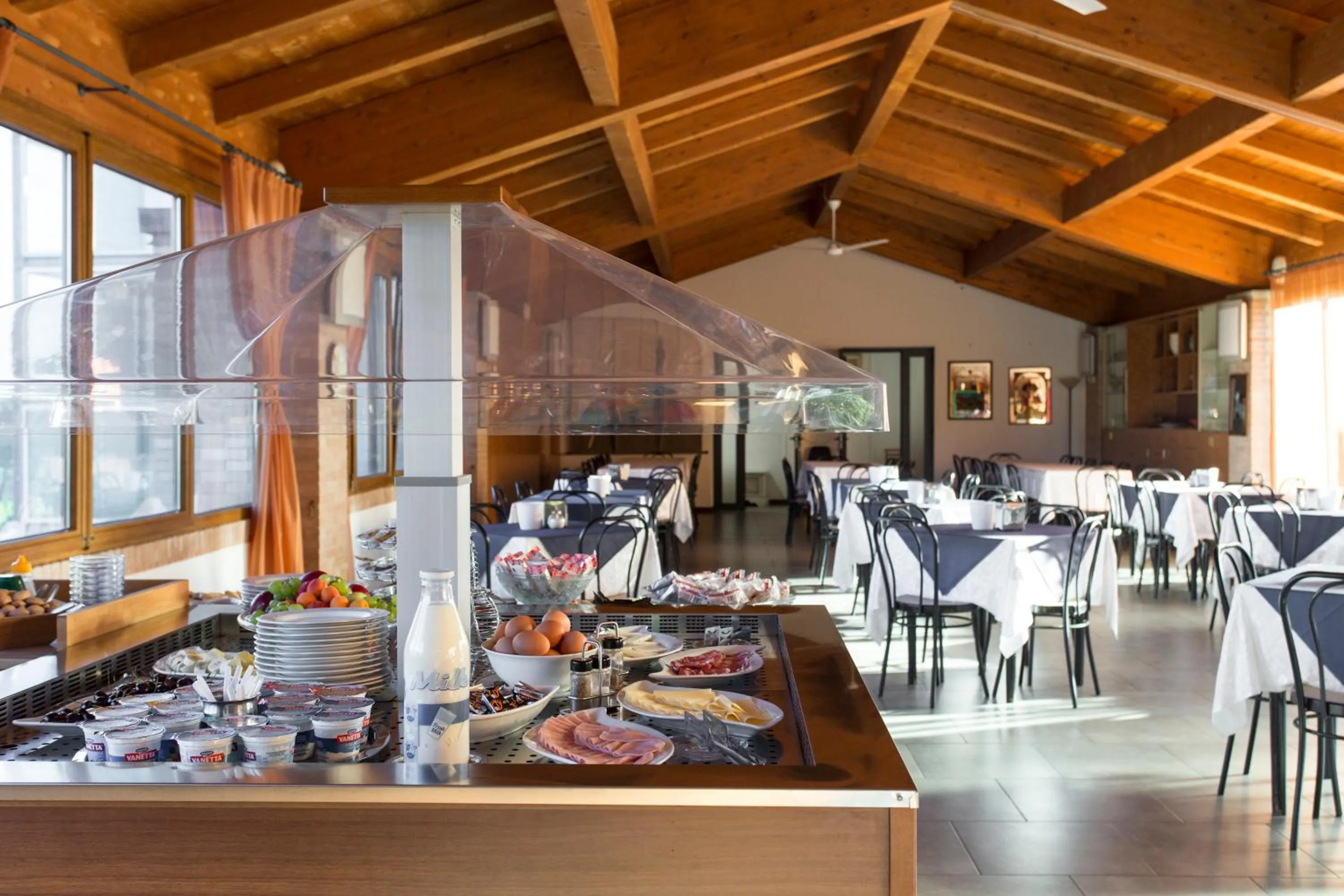 Breakfast in Hotel Il Giardino