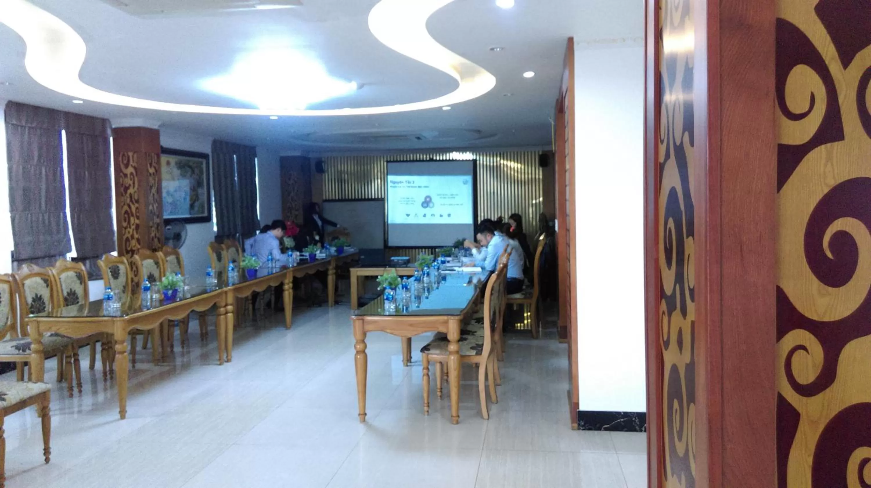 Business facilities in Golden Thai binh Hotel