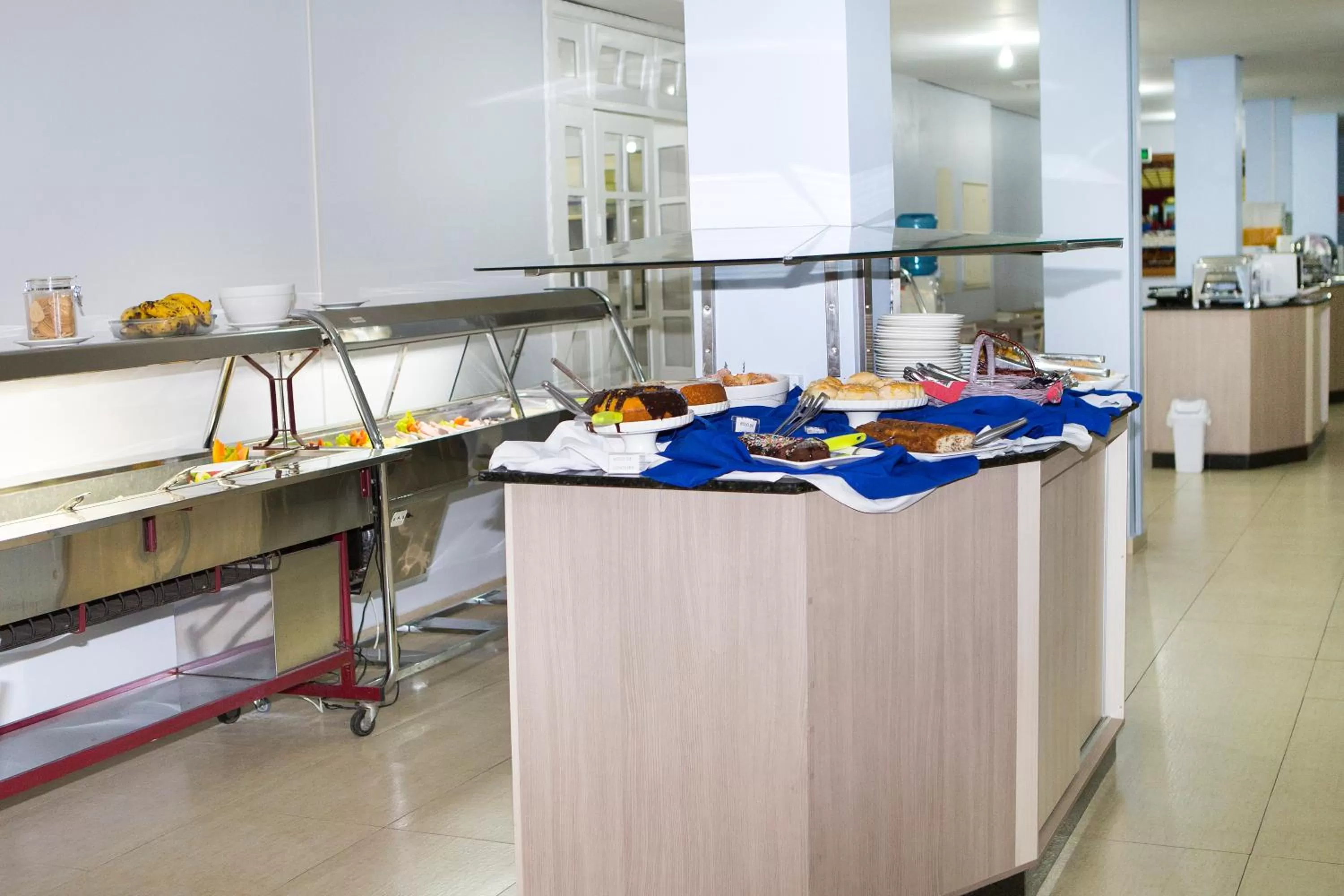 Restaurant/places to eat in Hotel Baviera Iguassu