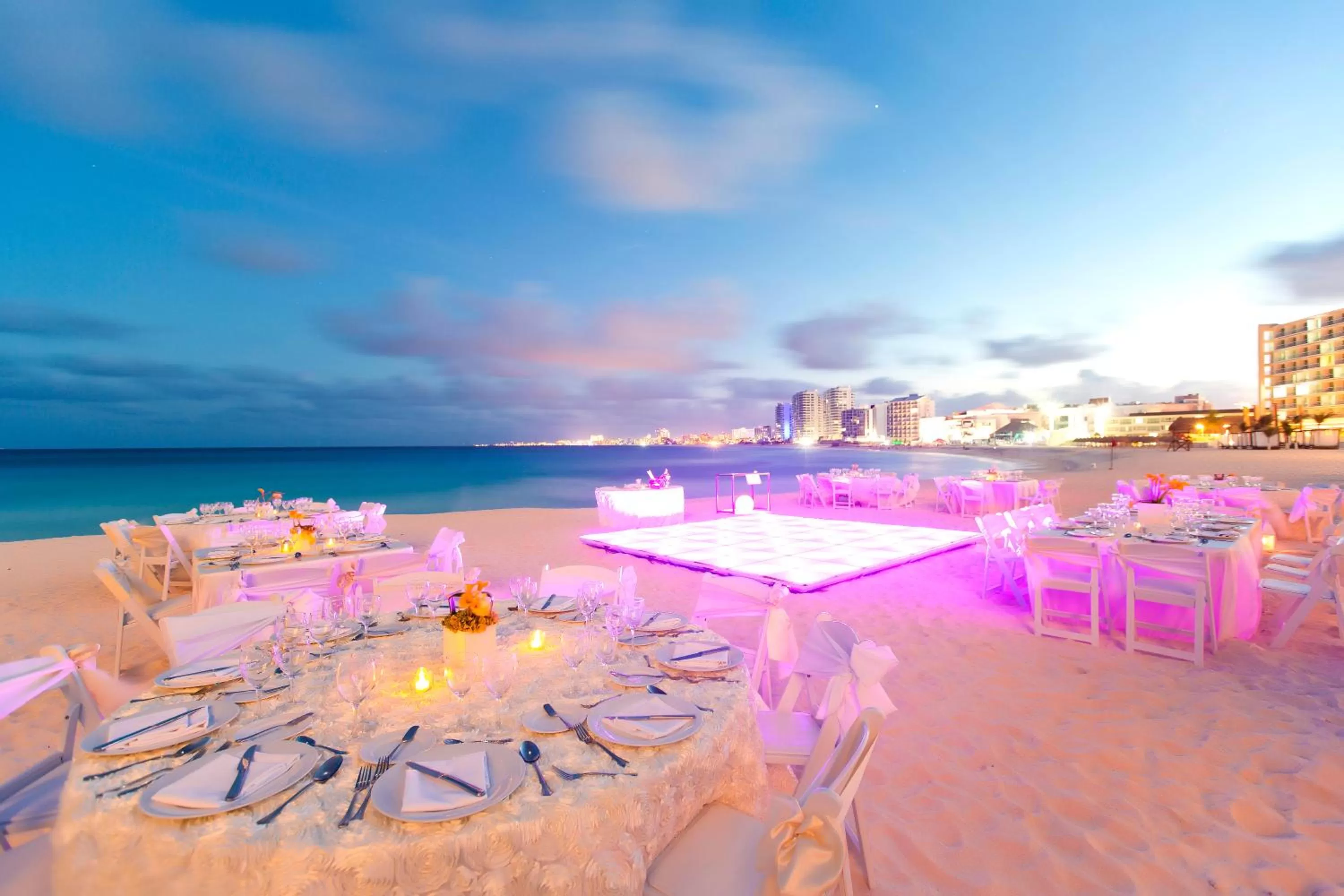 Banquet/Function facilities in Krystal Grand Cancun All Inclusive