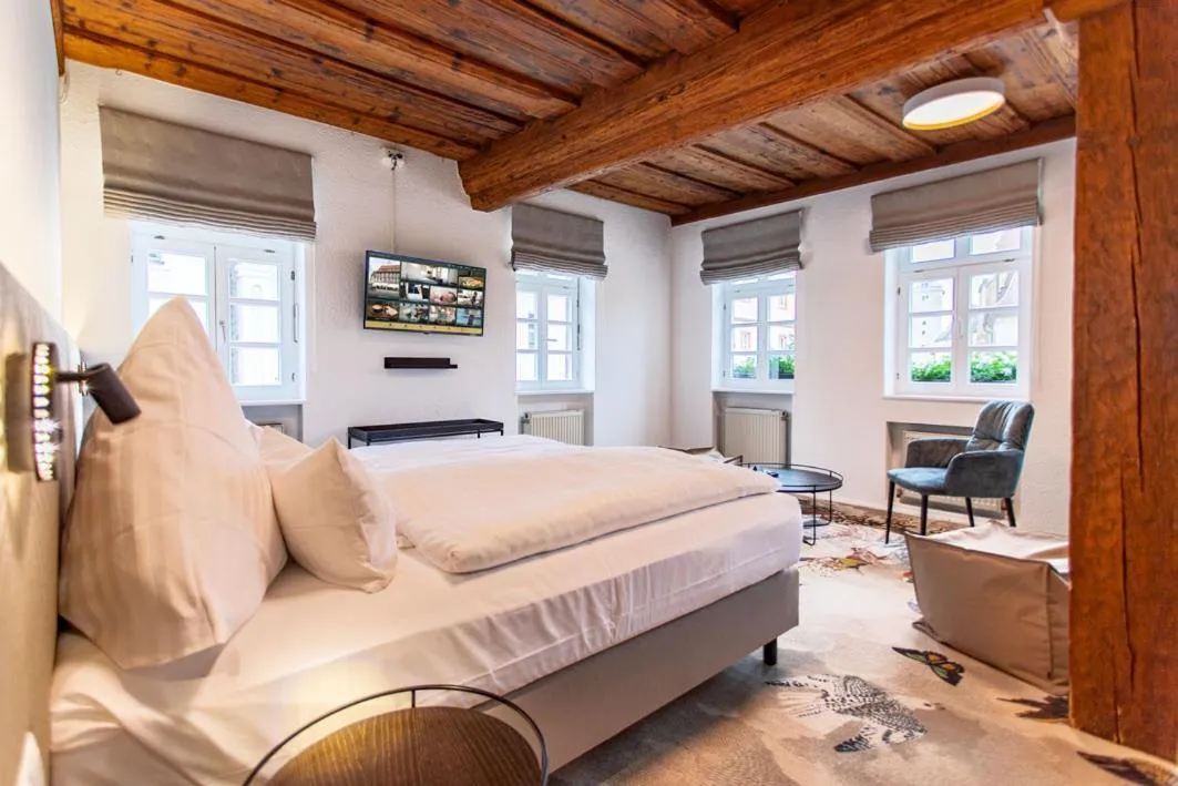 Photo of the whole room, Bed in Hotel Tuchhaus