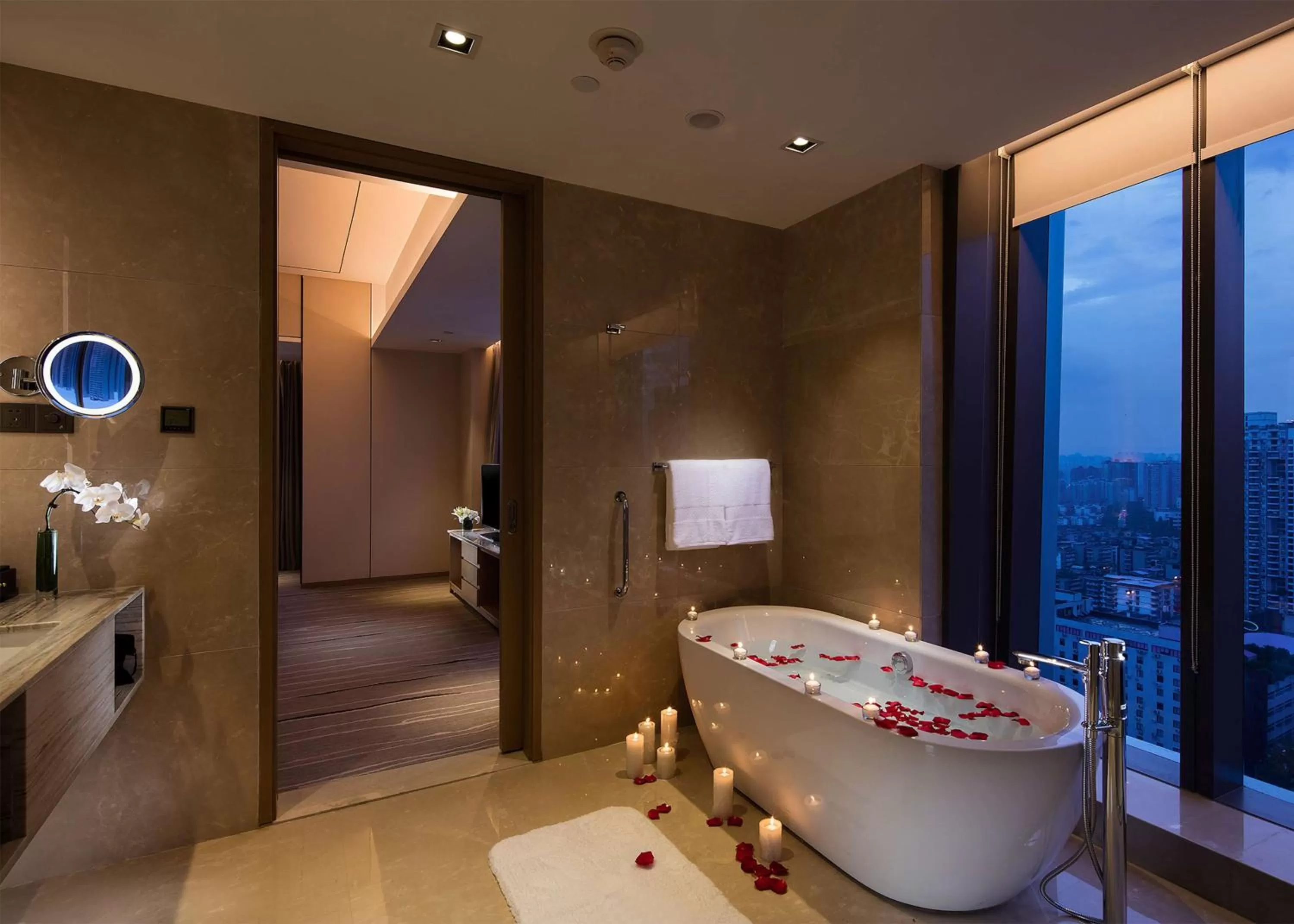 Bathroom in DoubleTree by Hilton Chongqing - Nan'an
