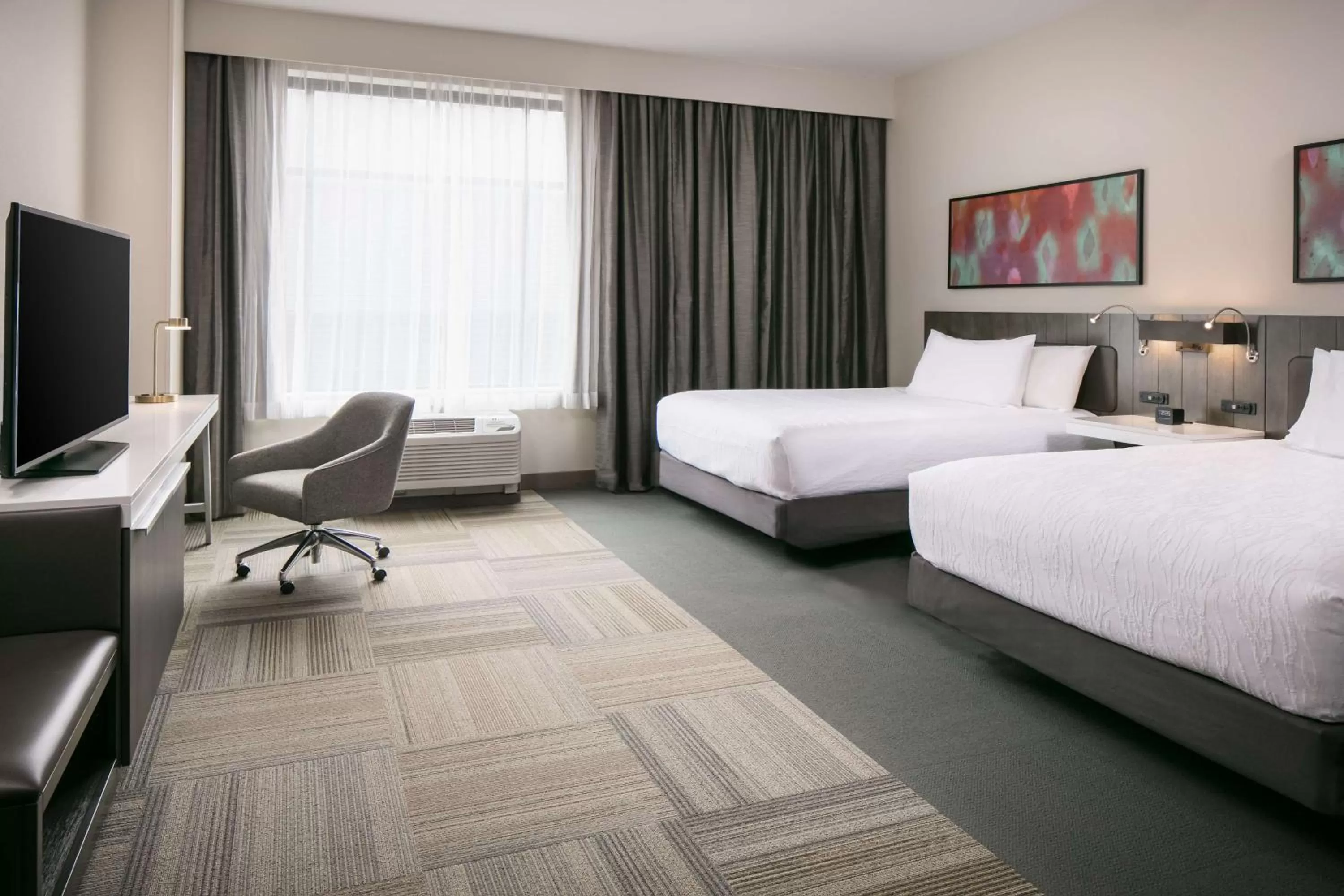 Queen Room with Two Queen Beds - Hearing Accessible in Hilton Garden Inn Iowa City Downtown University