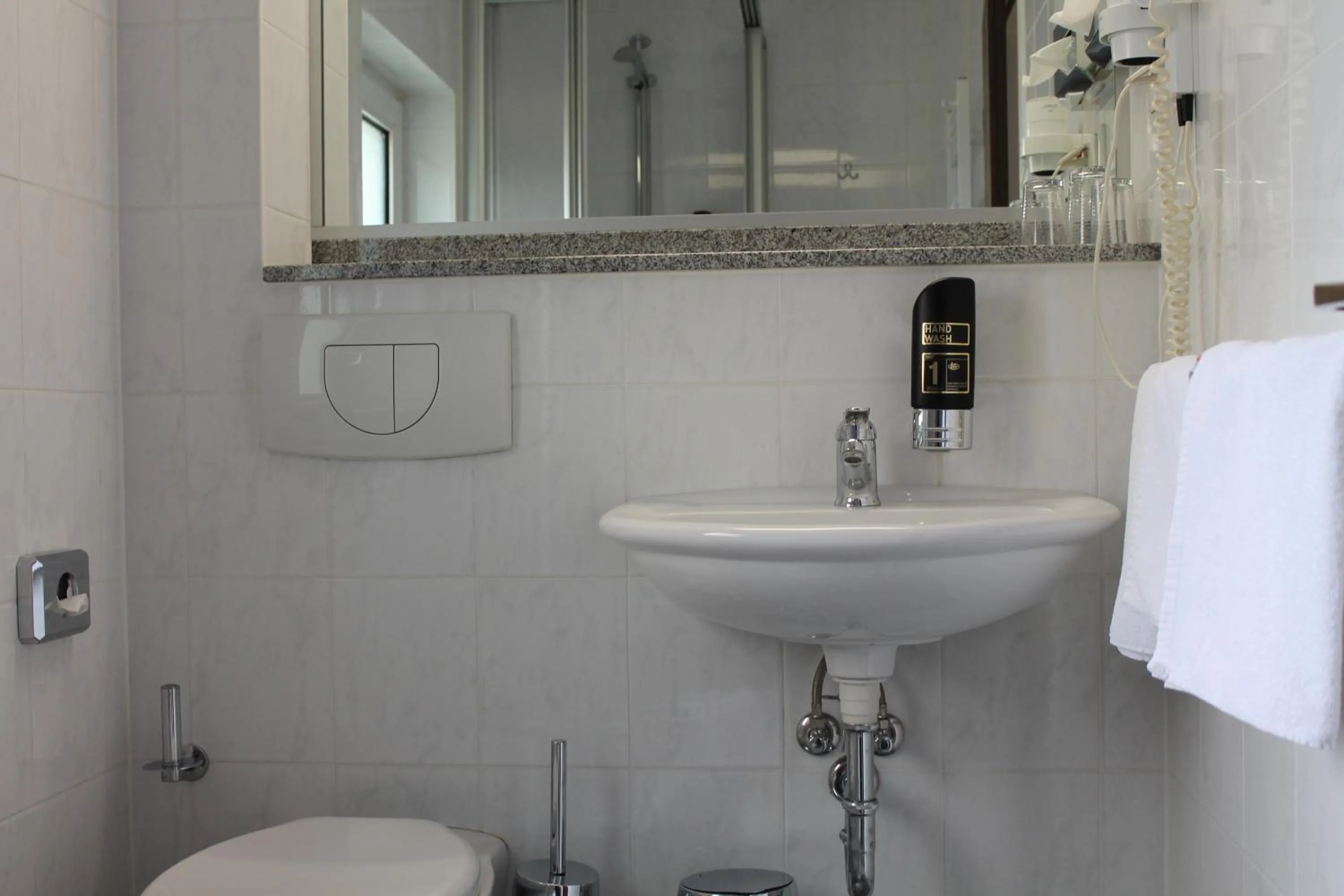 Bathroom in Hotel Weidenhof