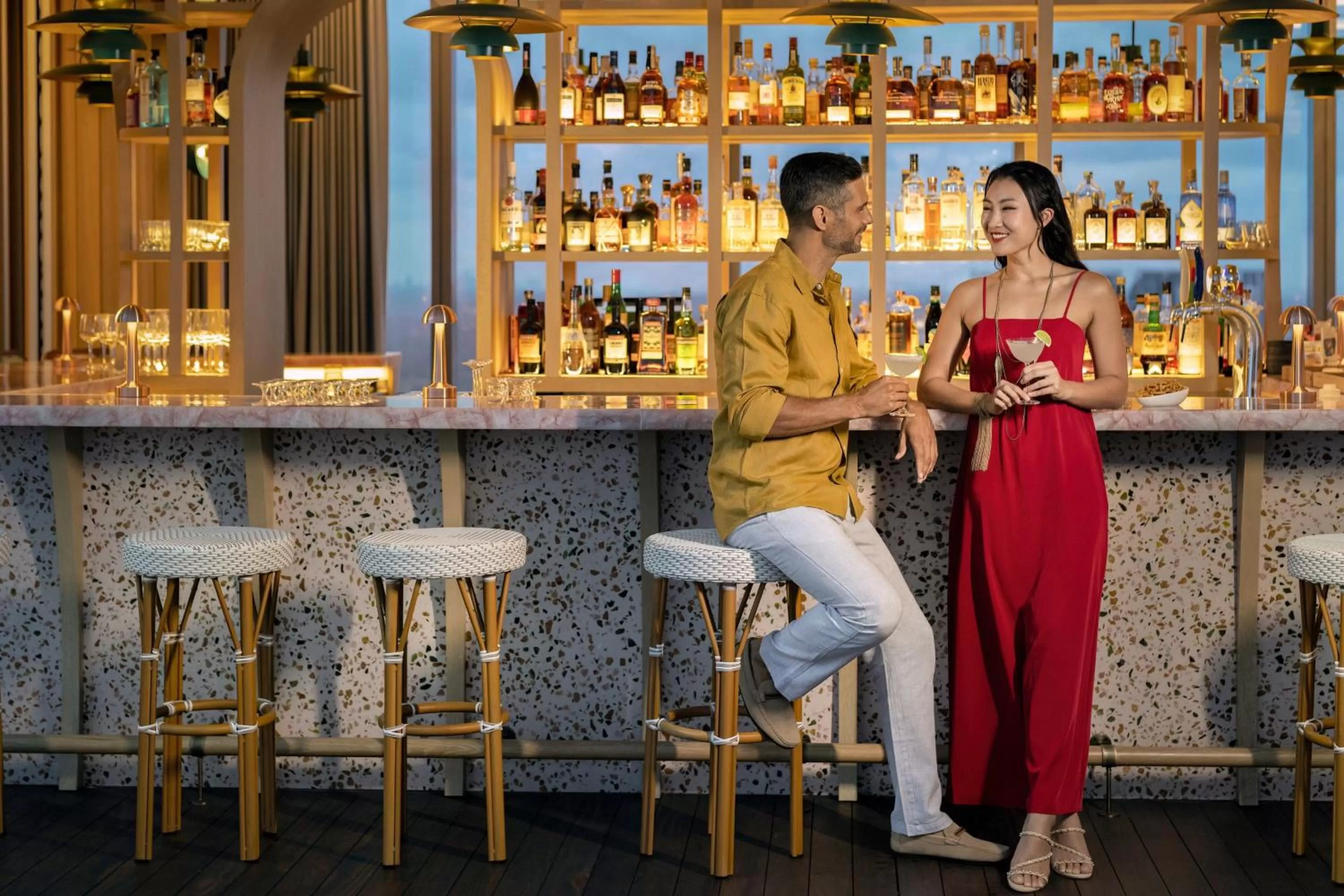 Restaurant/places to eat in Courtyard by Marriott Singapore Novena