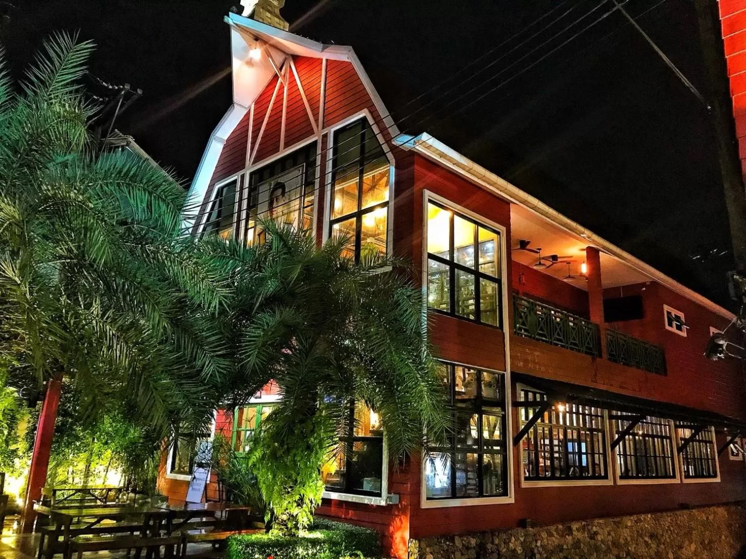 Restaurant/places to eat in The Farm House Hotel Ranong