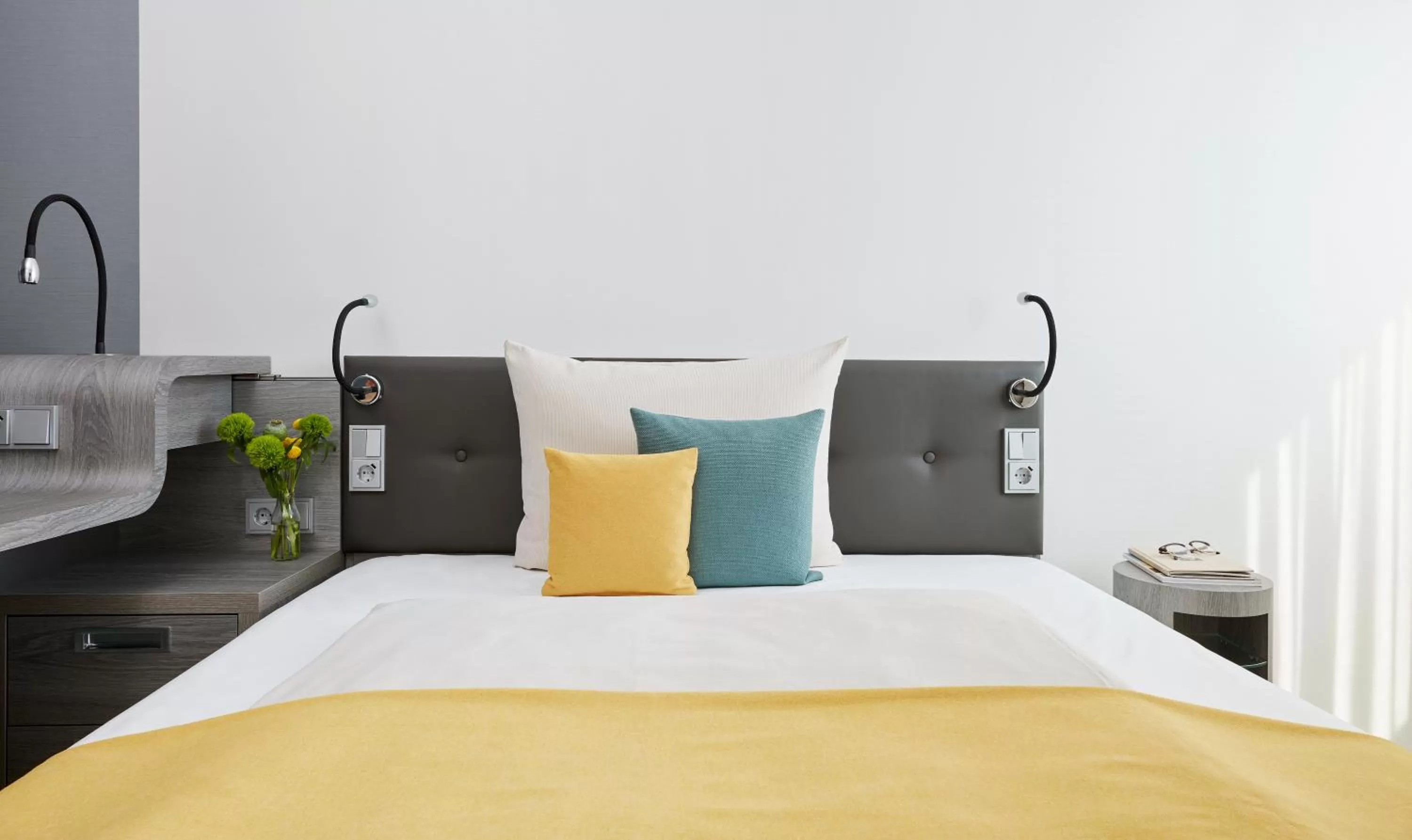 Bed in Living Hotel am Deutschen Museum