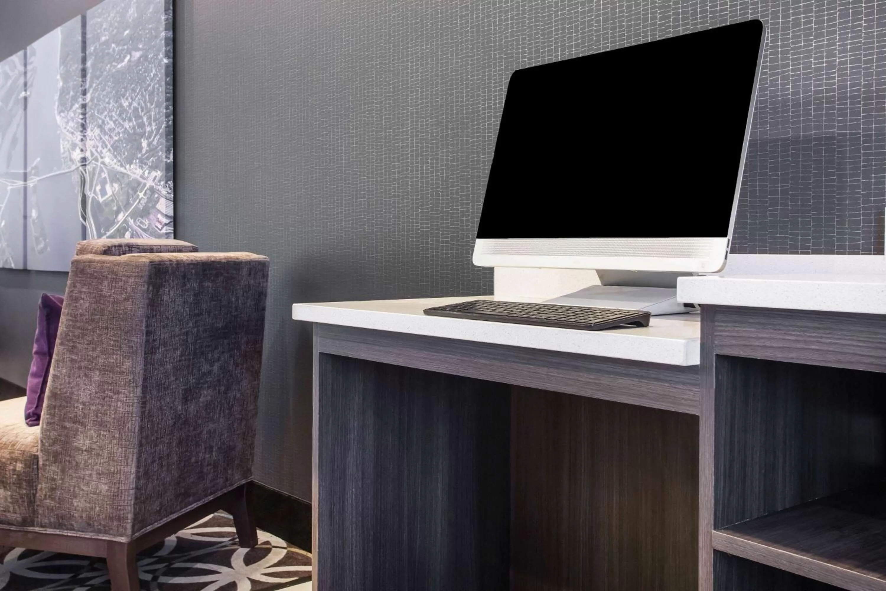 On site in La Quinta Inn & Suits by Wyndham Pontoon Beach IL