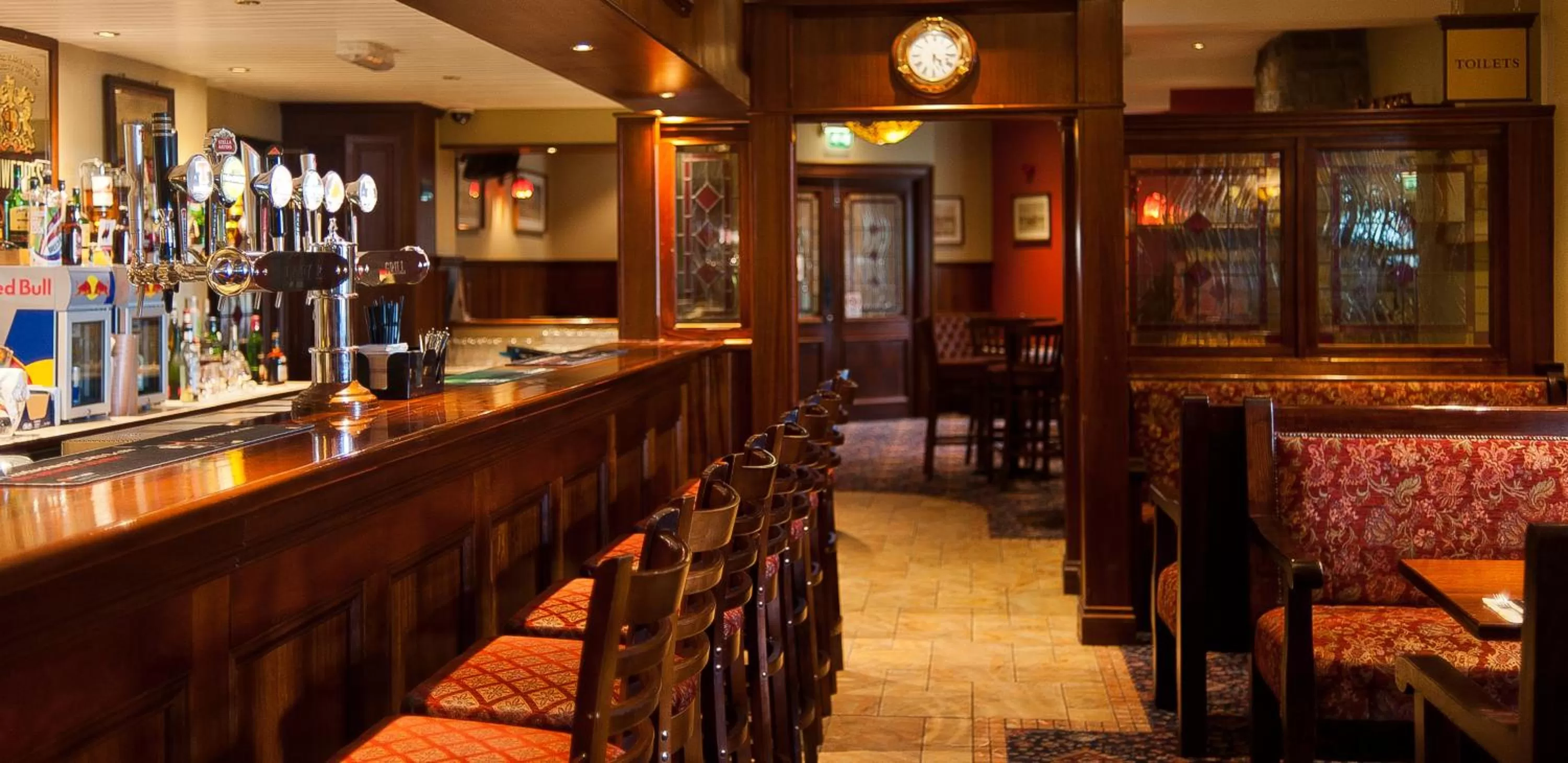 Restaurant/places to eat in Corr's Corner Hotel