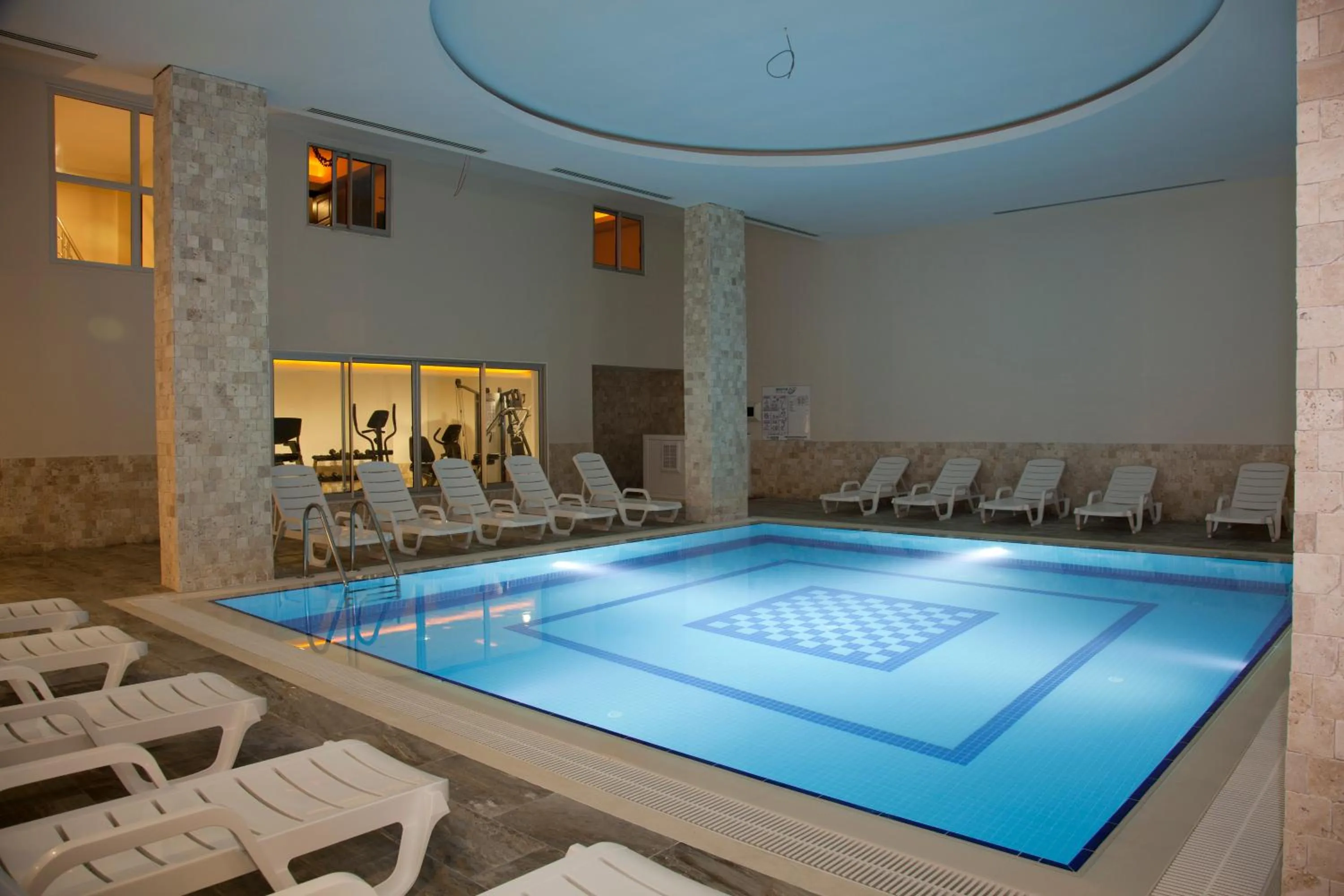 Swimming pool in Merve Sun Hotel & SPA