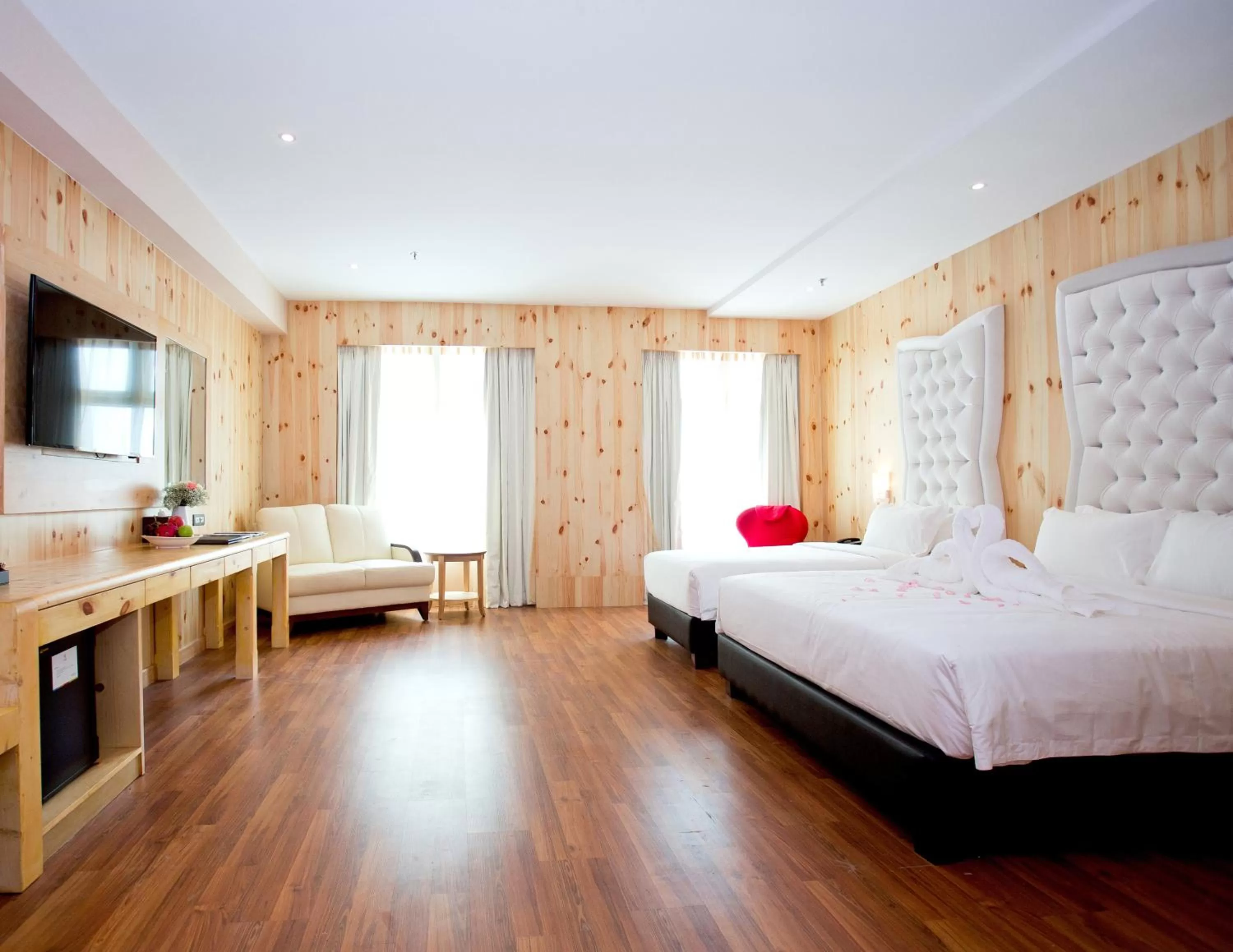 Bed in Vouk Hotel Suites, Penang