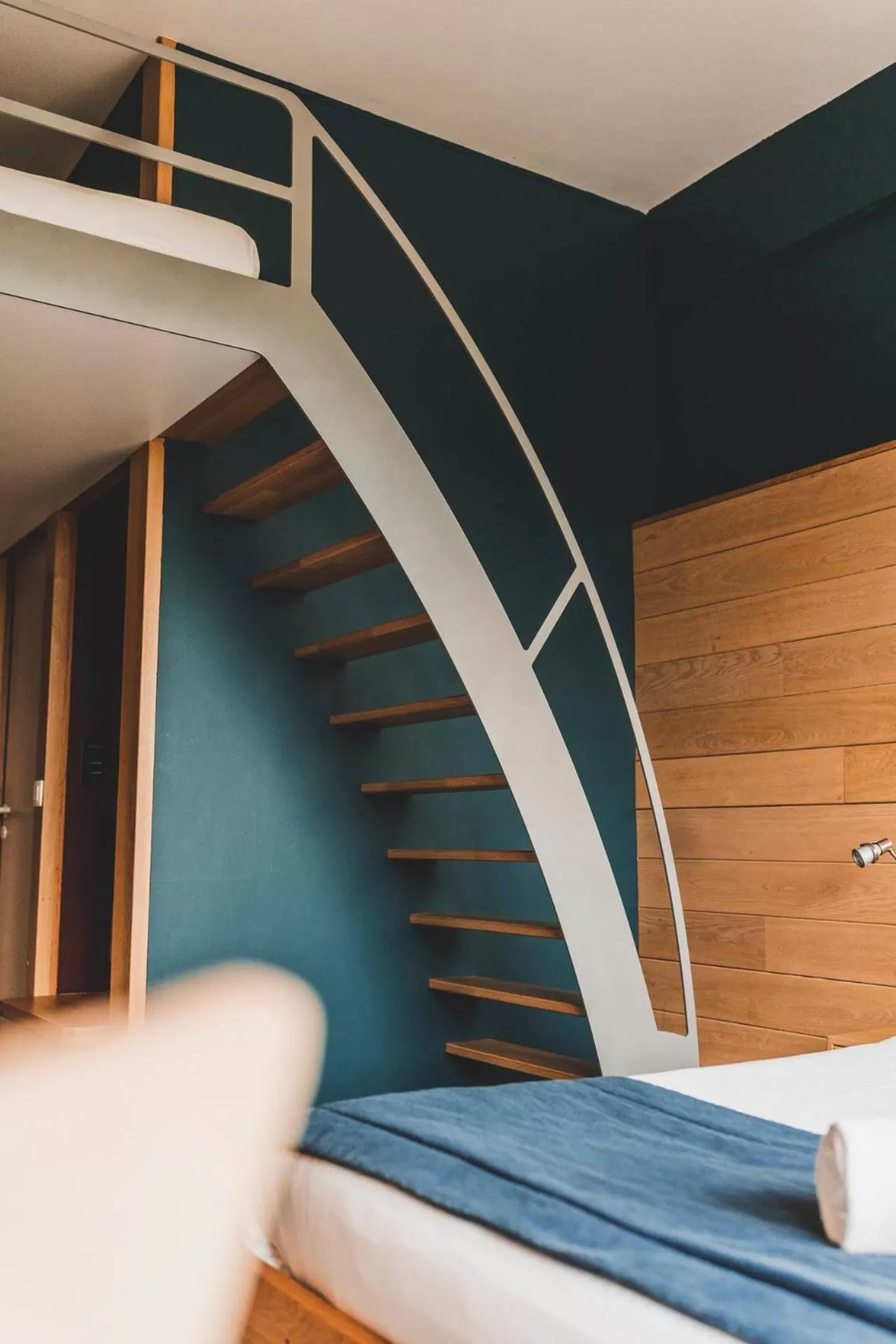 Bedroom, Bed in Mont-des-Pins