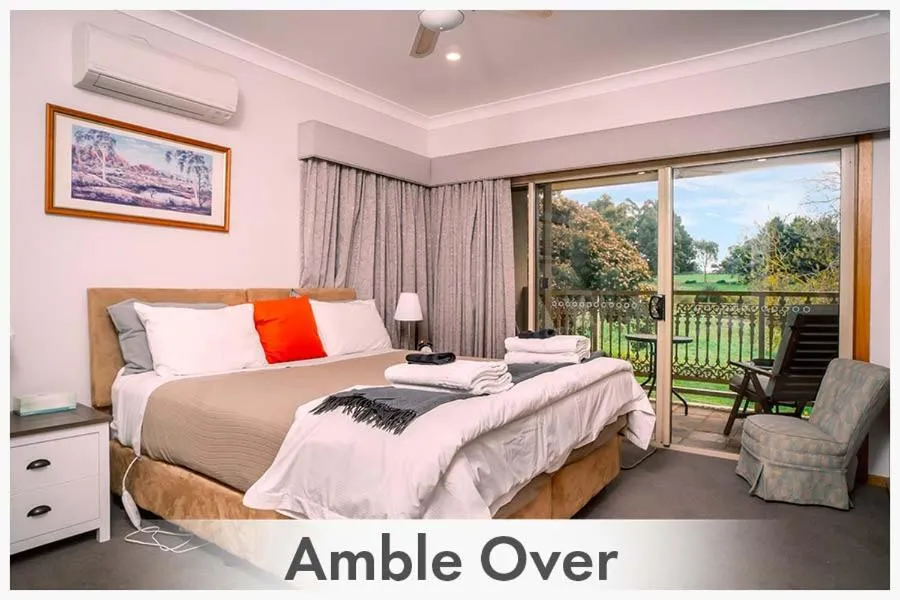 Patio, Bed in Amble at Hahndorf