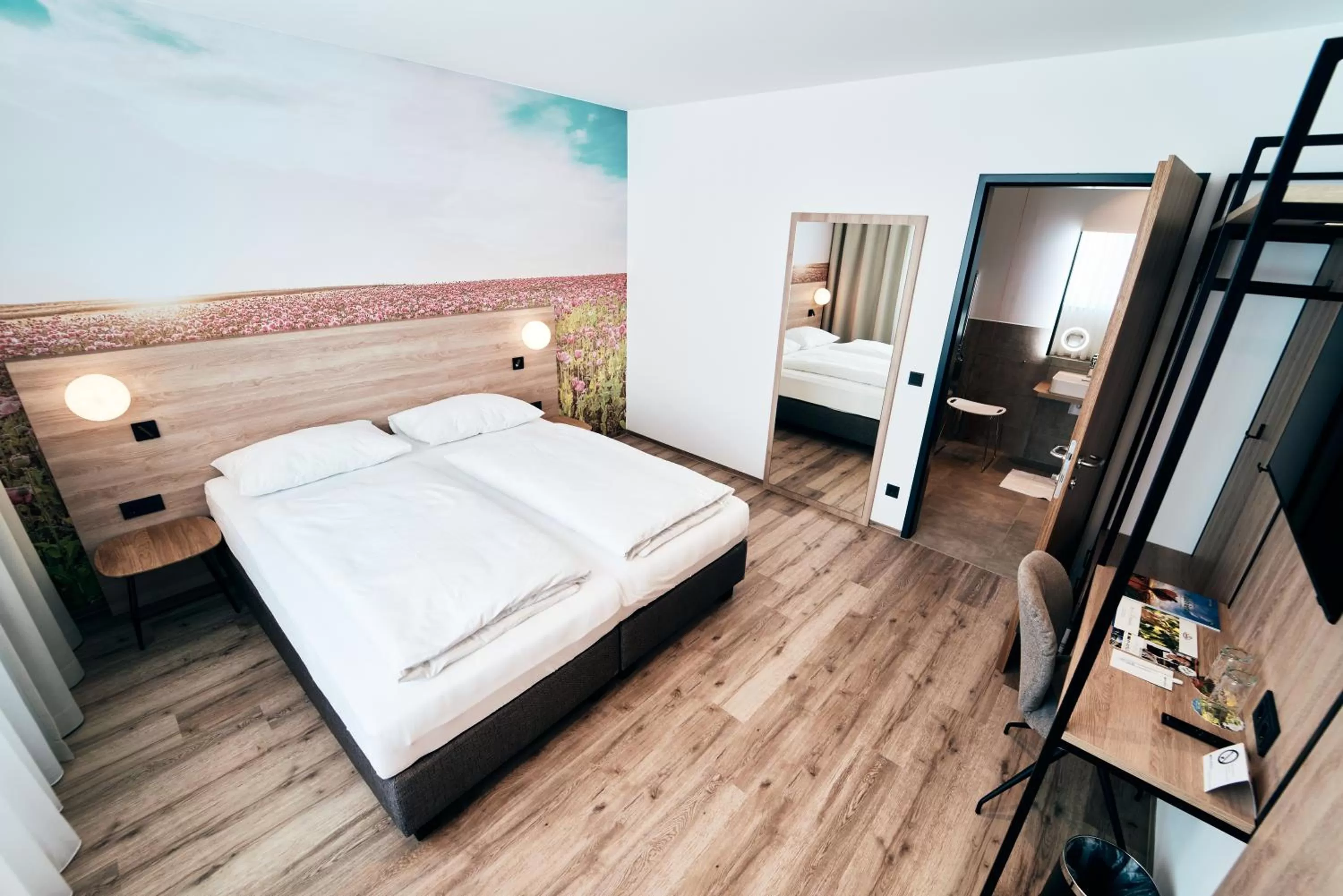 Bed in I'M INN Zwettl - Hotel zum Brauhaus