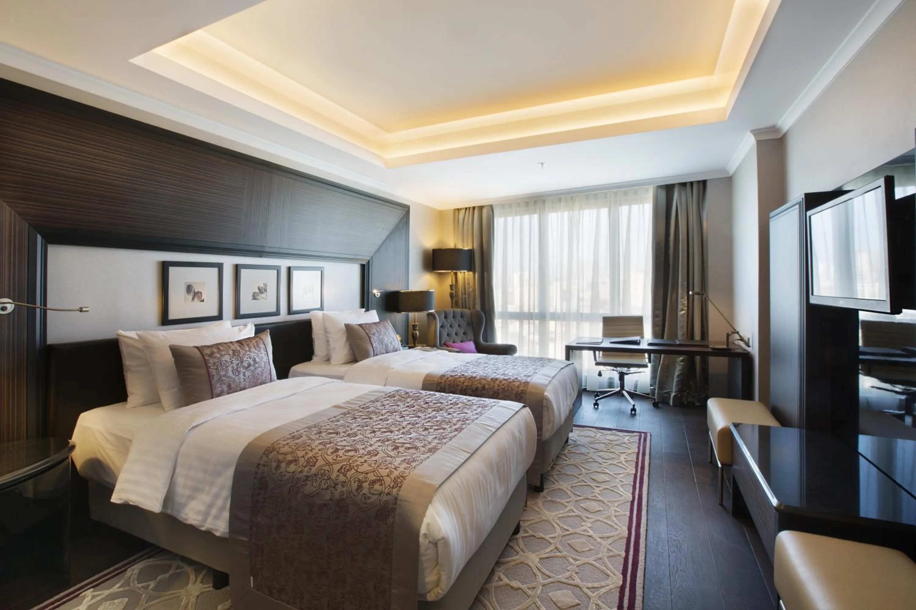 Photo of the whole room, Bed in Dedeman Bostanci Istanbul Hotel & Convention Center