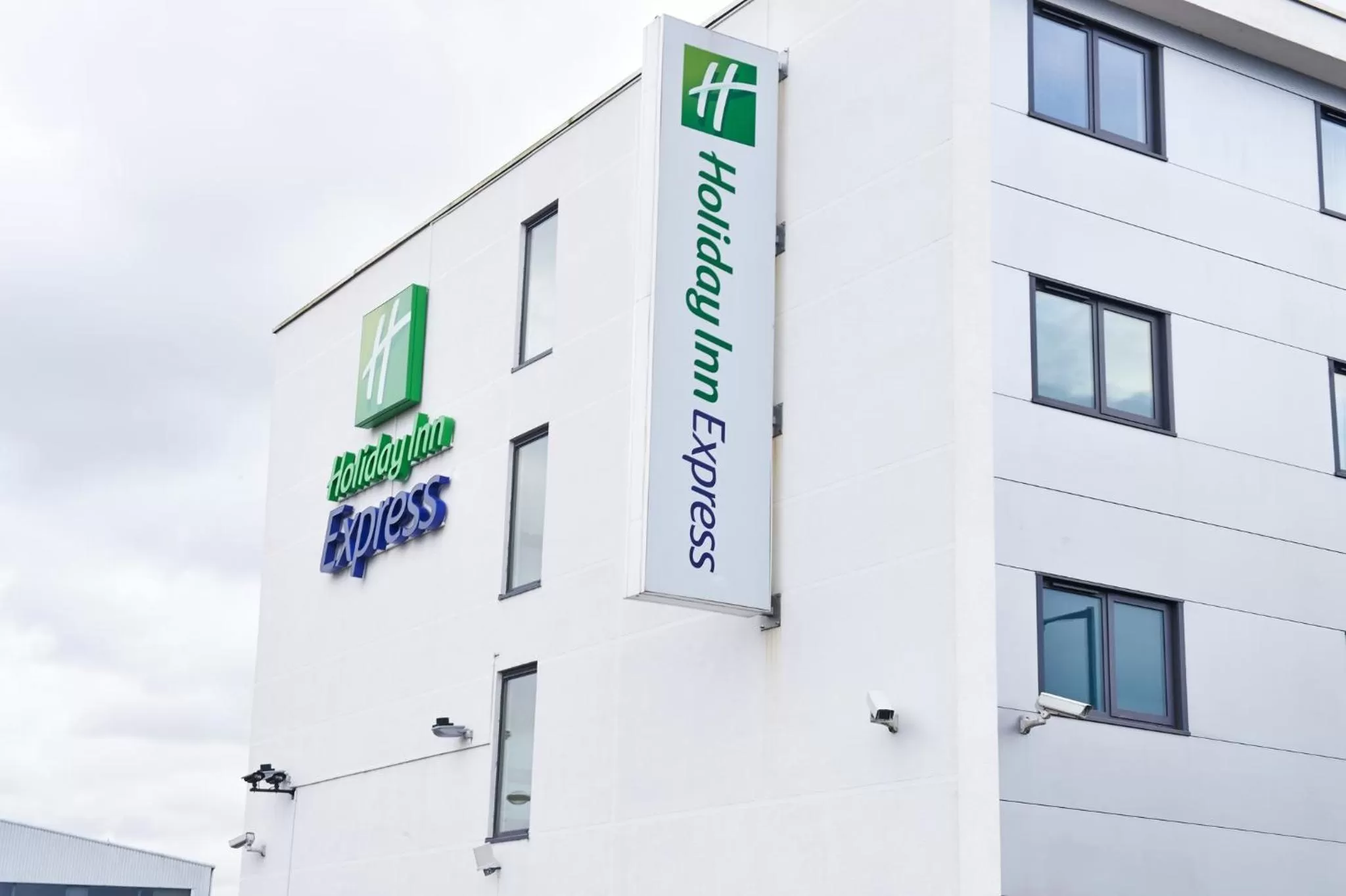 Property building in Holiday Inn Express Manchester Airport by IHG