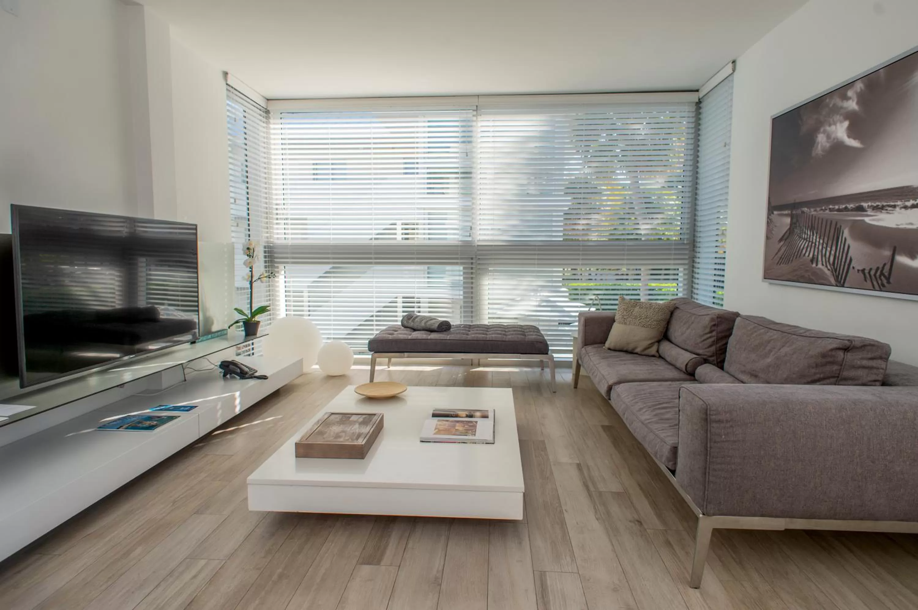 Bedroom in Beach Haus Key Biscayne Contemporary Apartments