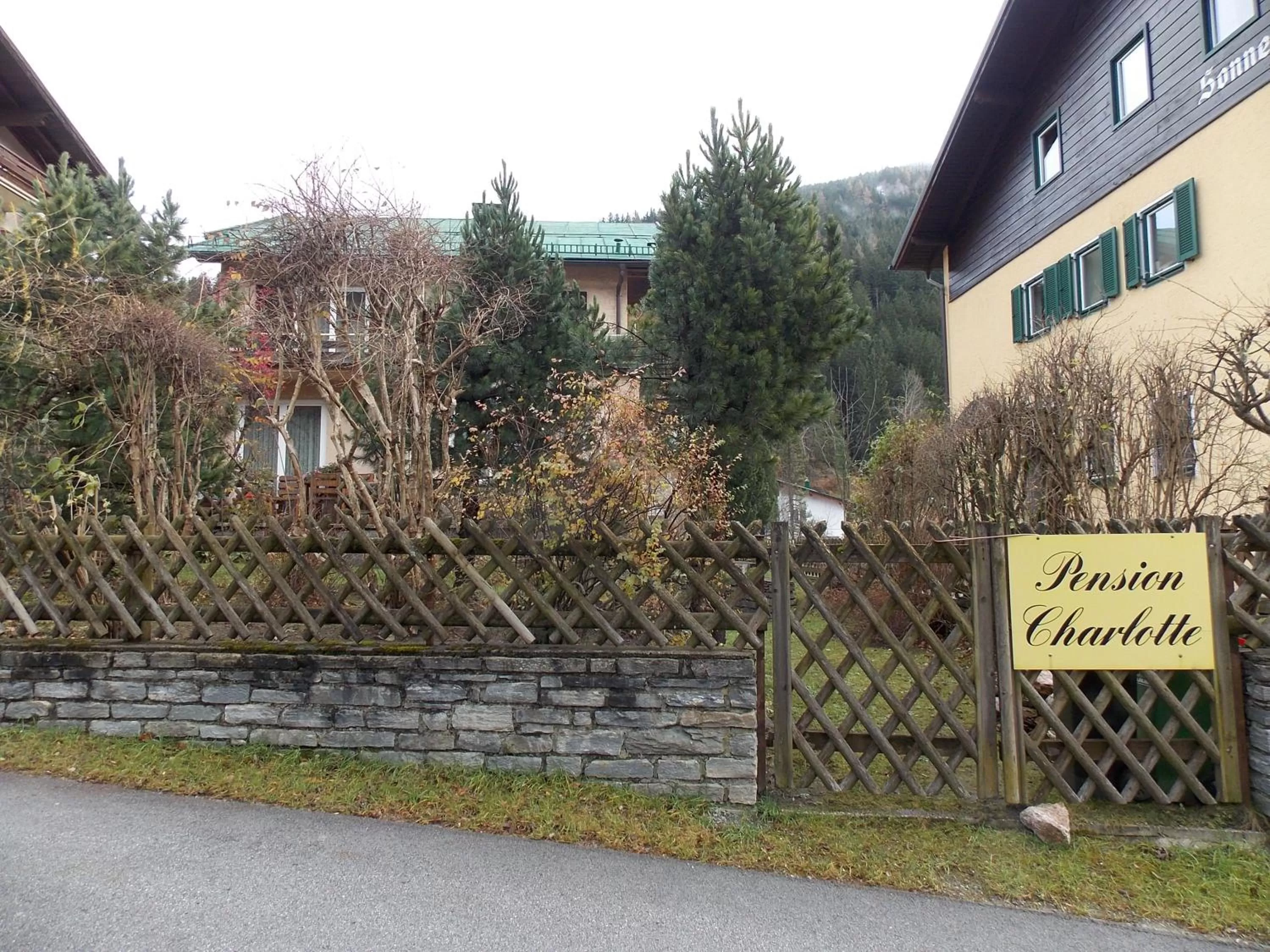 Pension Charlotte