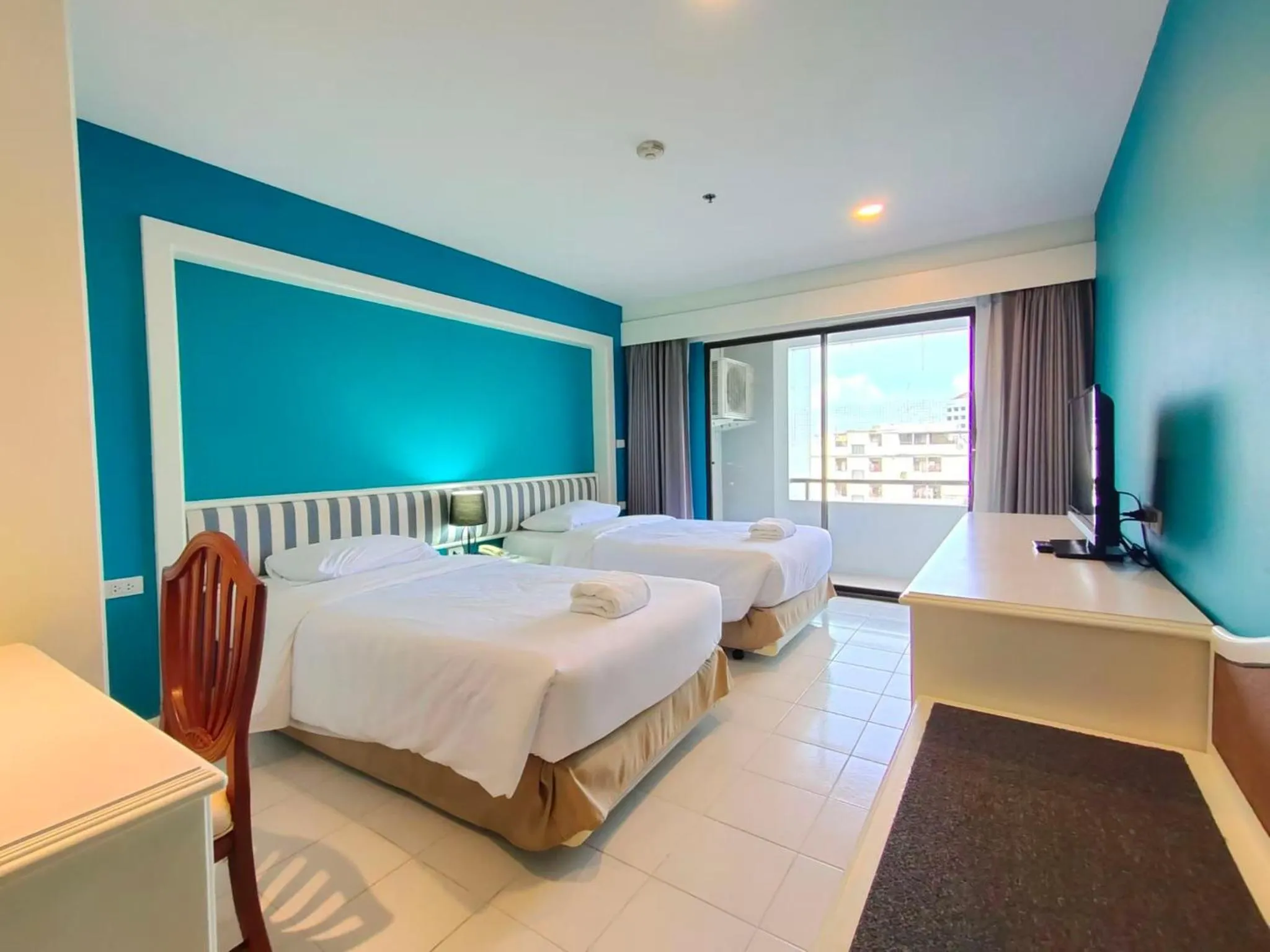 Bed in Ebina House - SHA Extra Plus