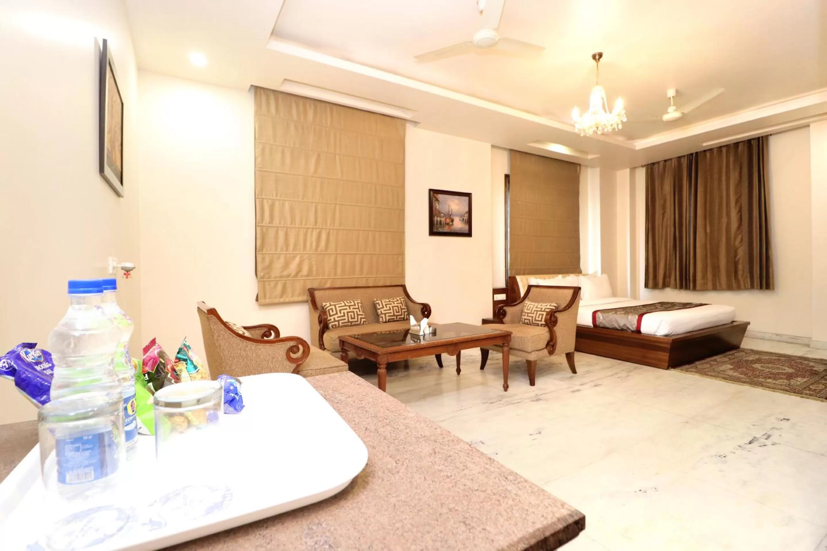 Living room in Hotel Leela Grande