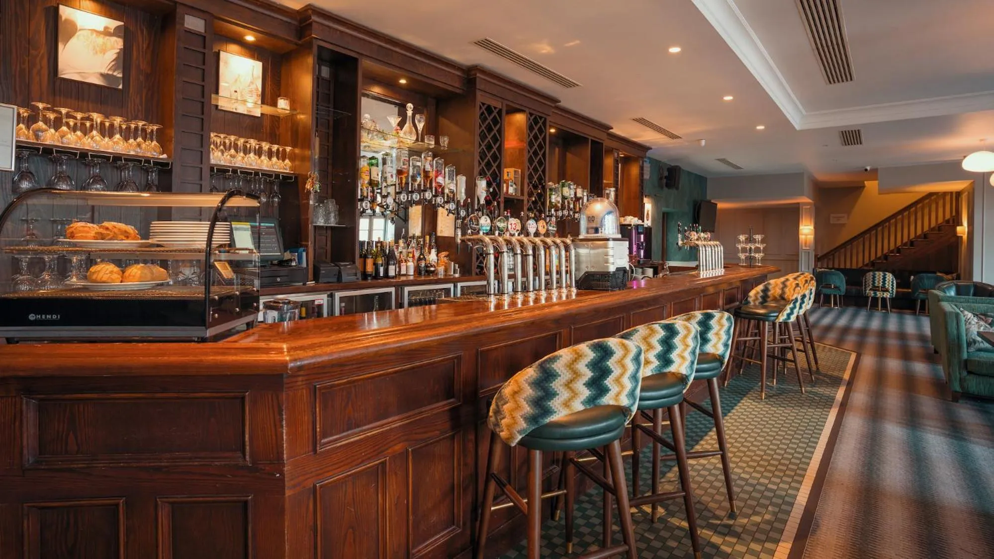 Restaurant/places to eat in Cavan Crystal Hotel