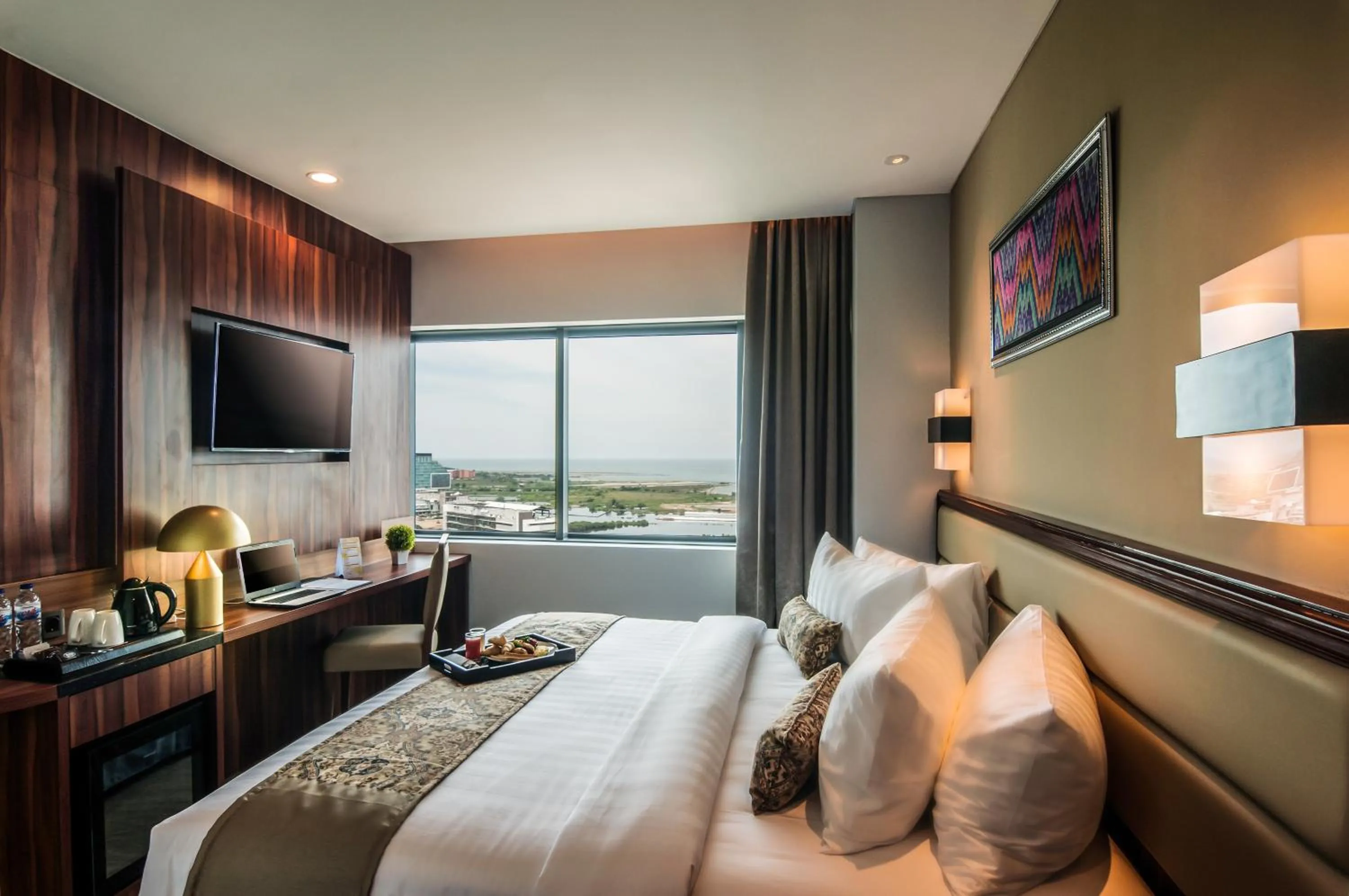 Deluxe Double Room with Sea View in Arthama Hotels Losari Makassar